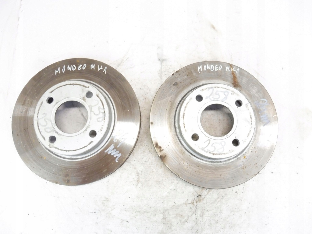 TARCZA TARCZE HAMULCOWA PRZÓD FORD MONDEO I II Producent części Inny