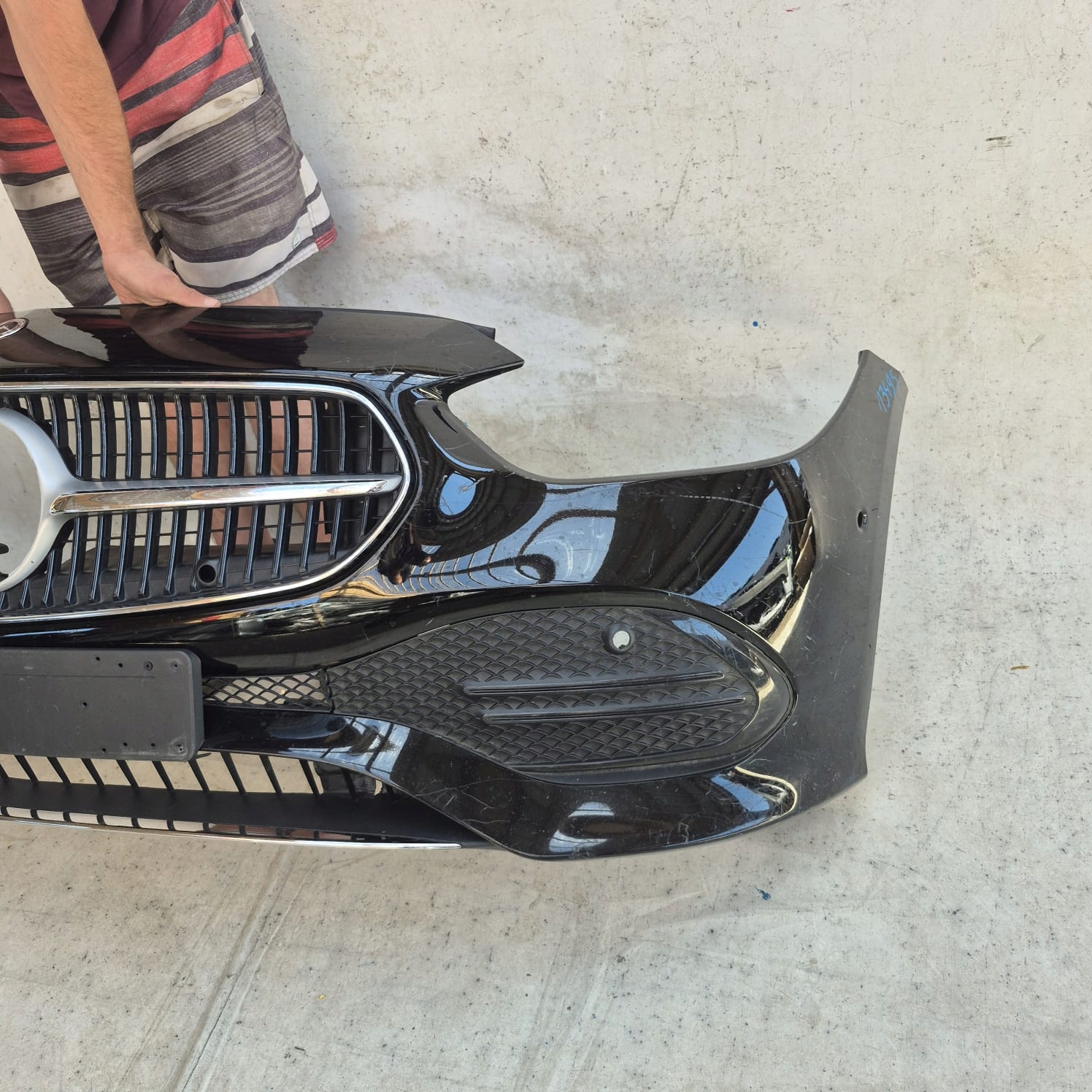 MERCEDES C-KLASA W206 21-> bumper front front PDC