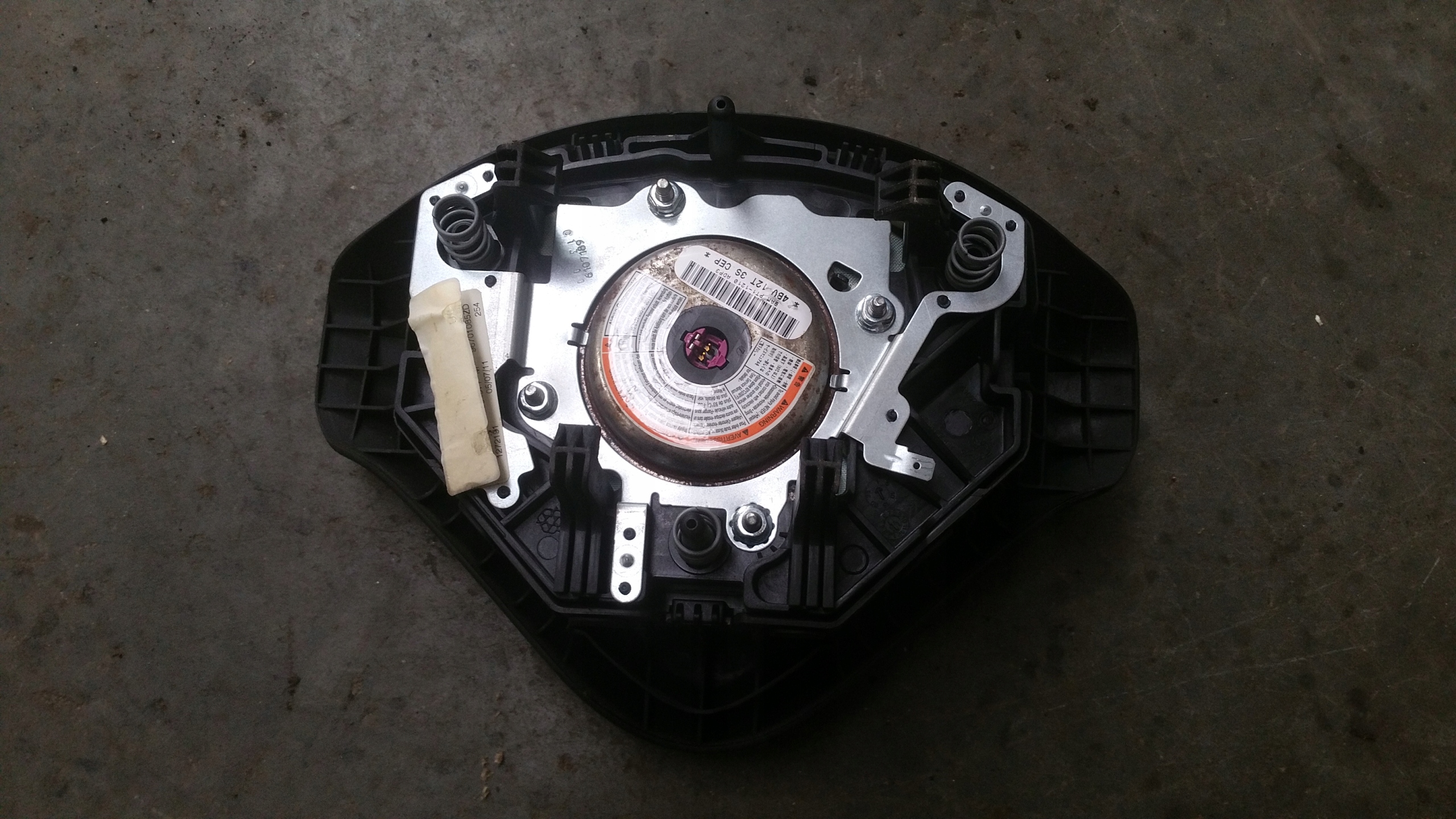 dashboard console airbags tension belts sensor Peugeot 206+