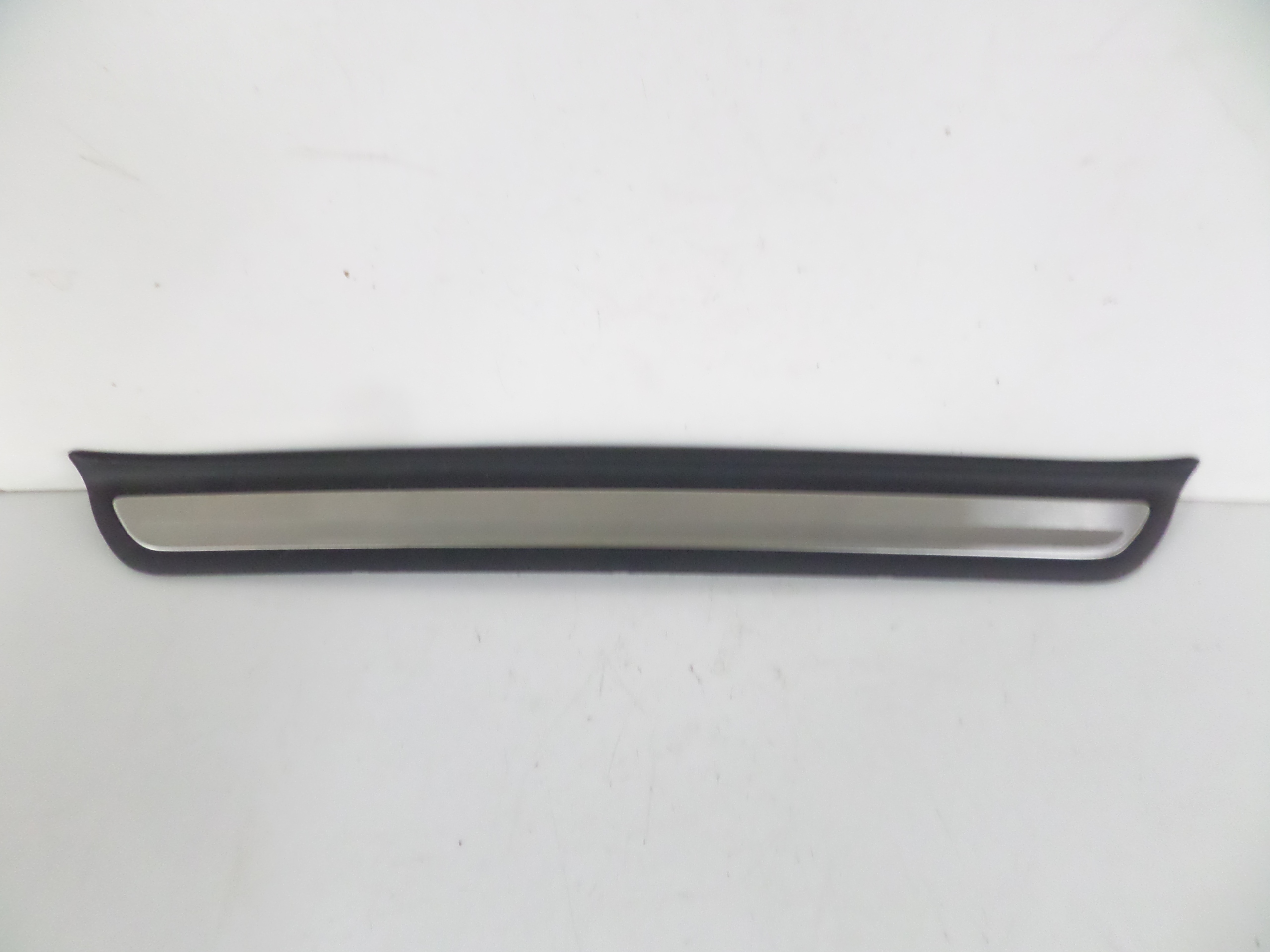 cap moulding threshold right KIA CEED III 18
