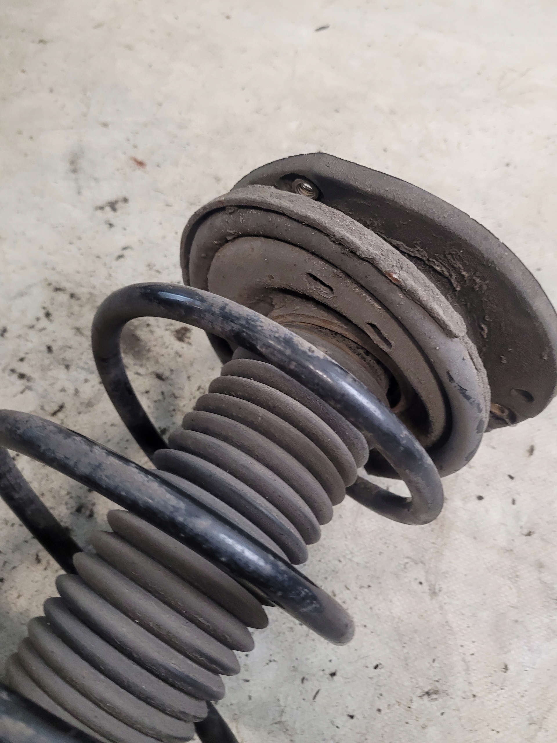 shock absorber right front PEUGEOT 206 SW 1.4B