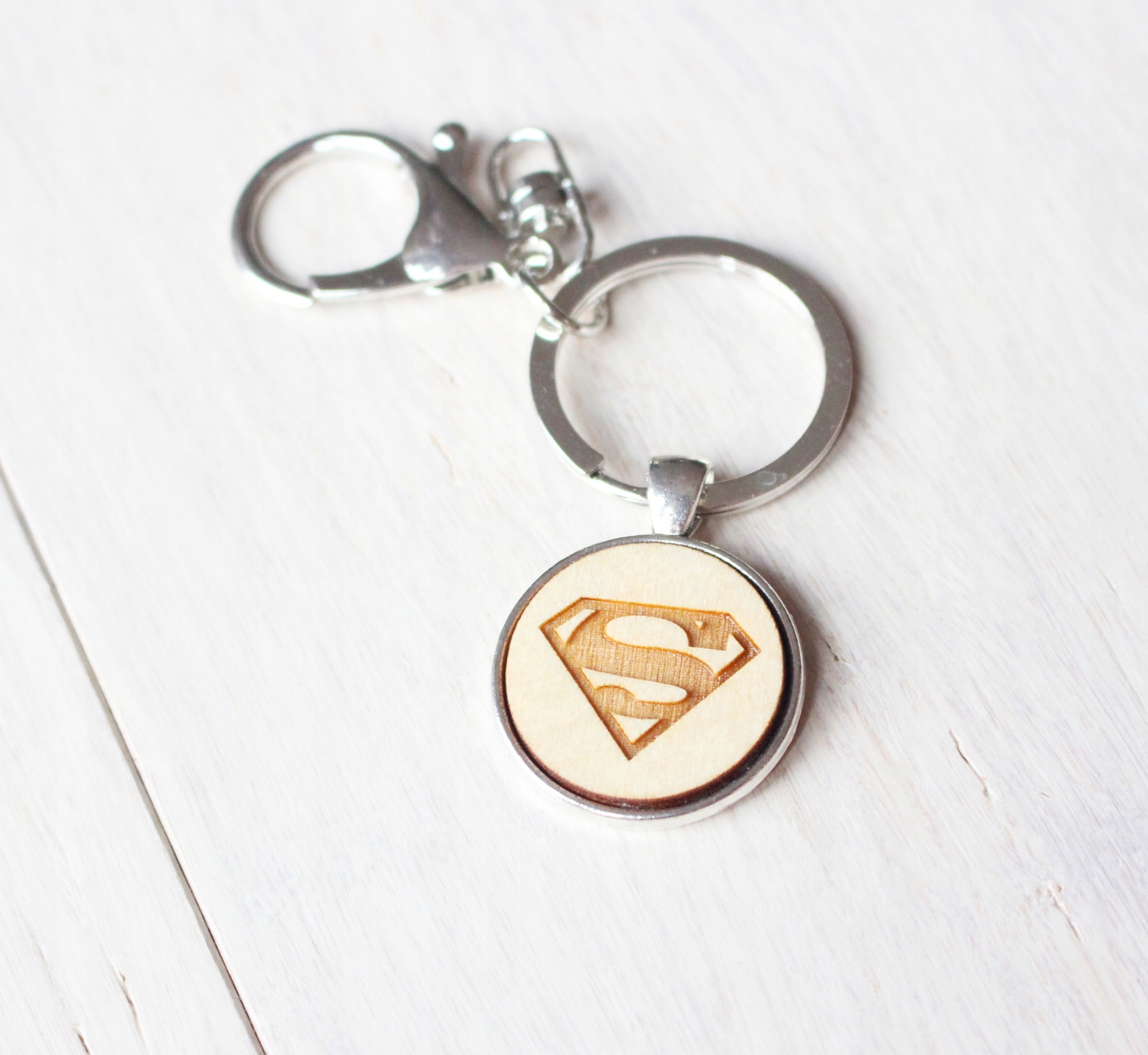 Brelok drewniany SUPERMAN - EkoCraft
