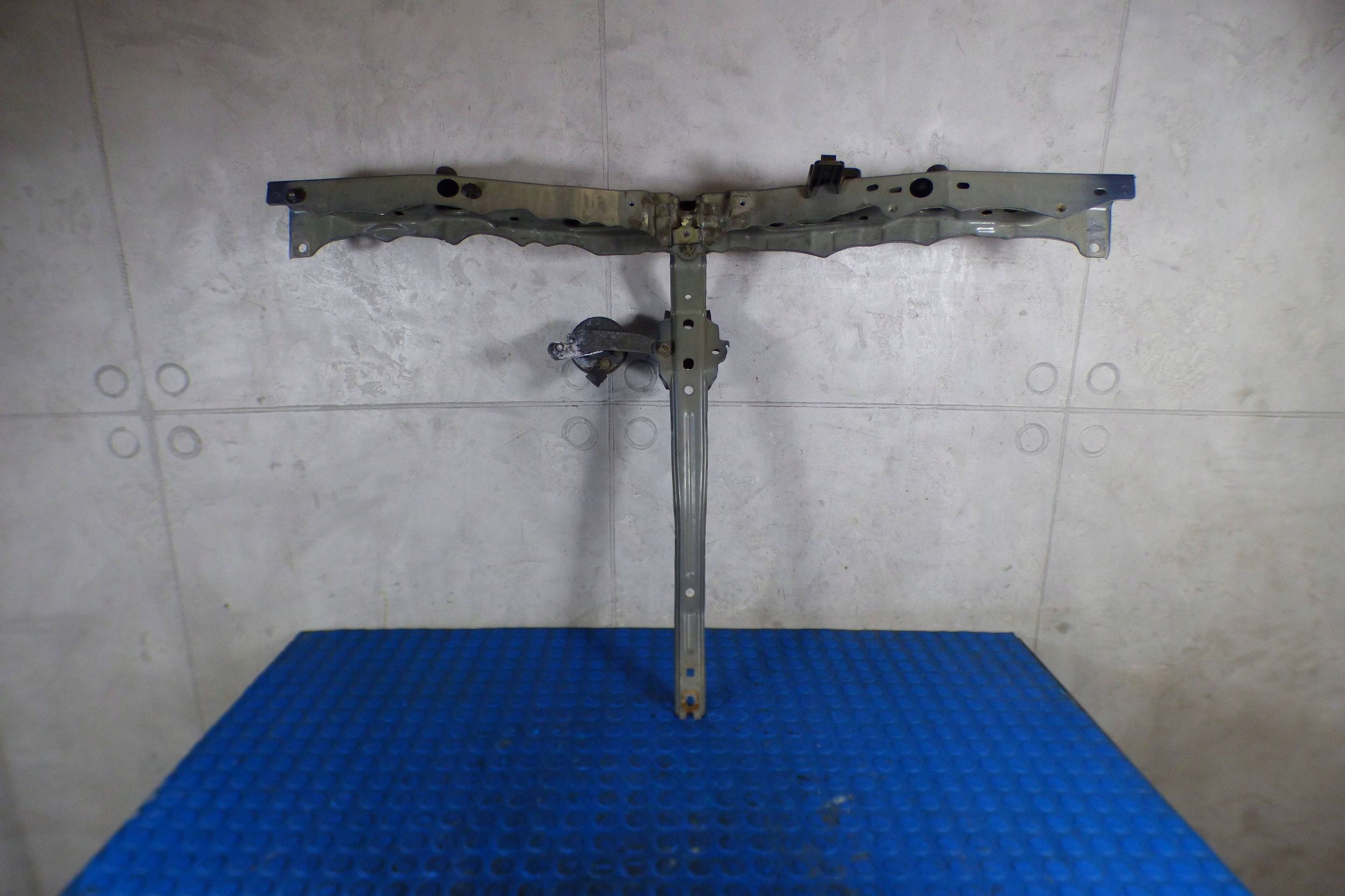 Toyota Auris II support panel for radiators pillar iron upper st.BDB
