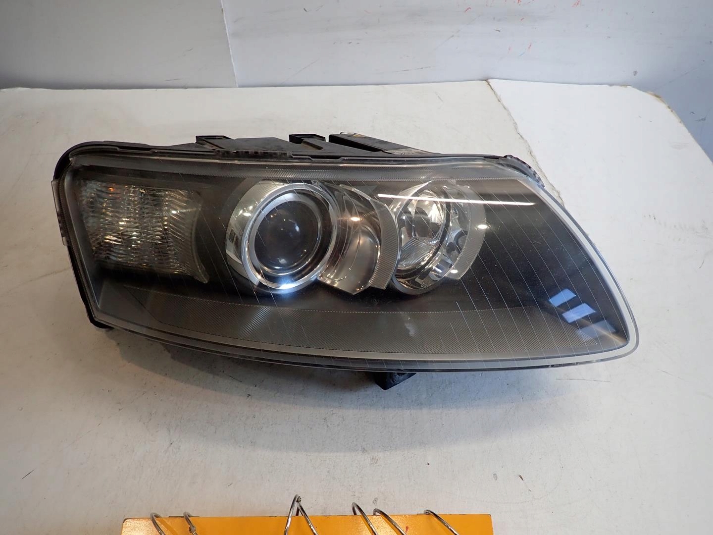 light front front right AUDI A6 C6 2005-2009 BI-XENON 4F0941004N