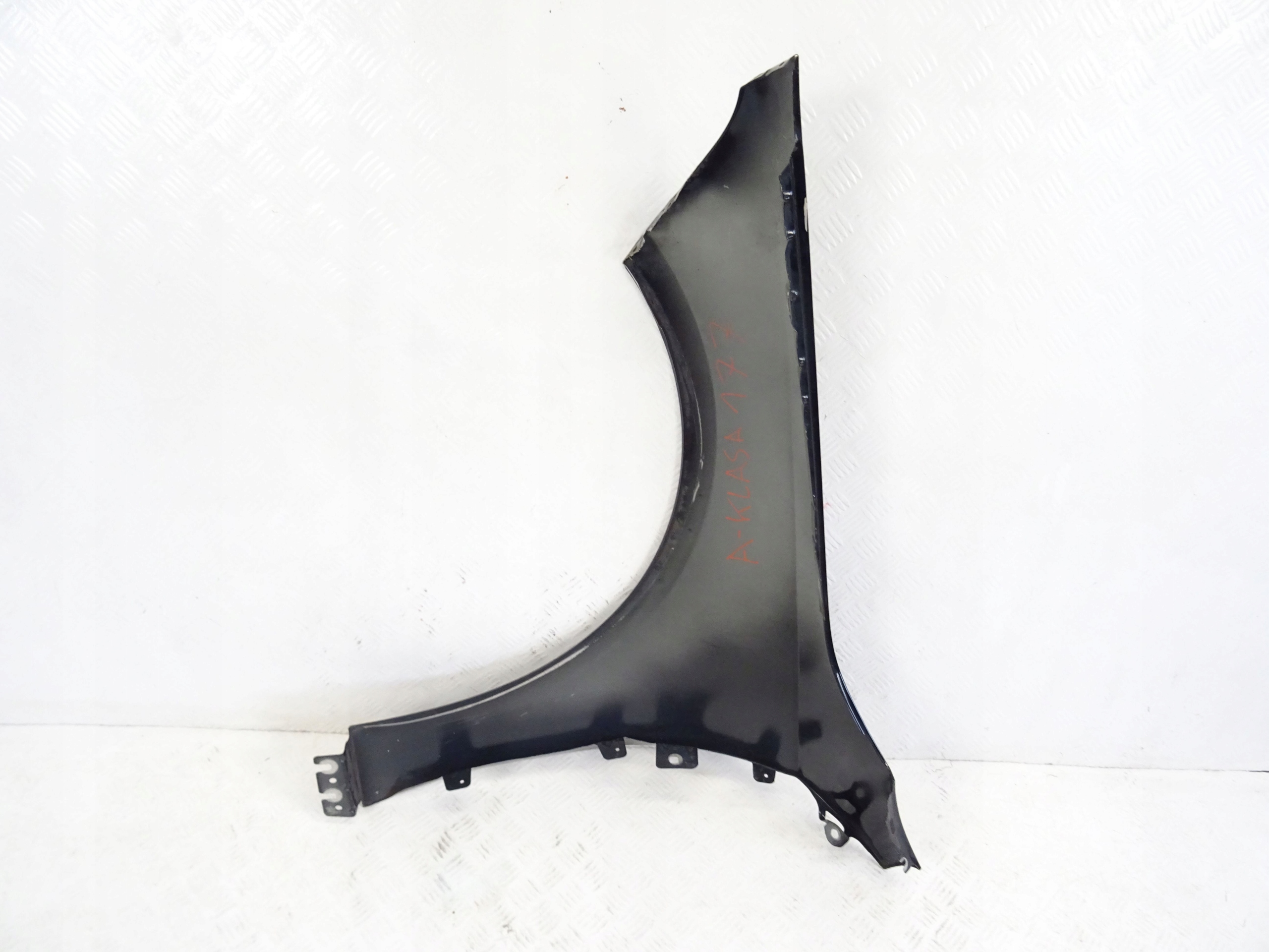 MERCEDES A-KLASA 177 right fender front front
