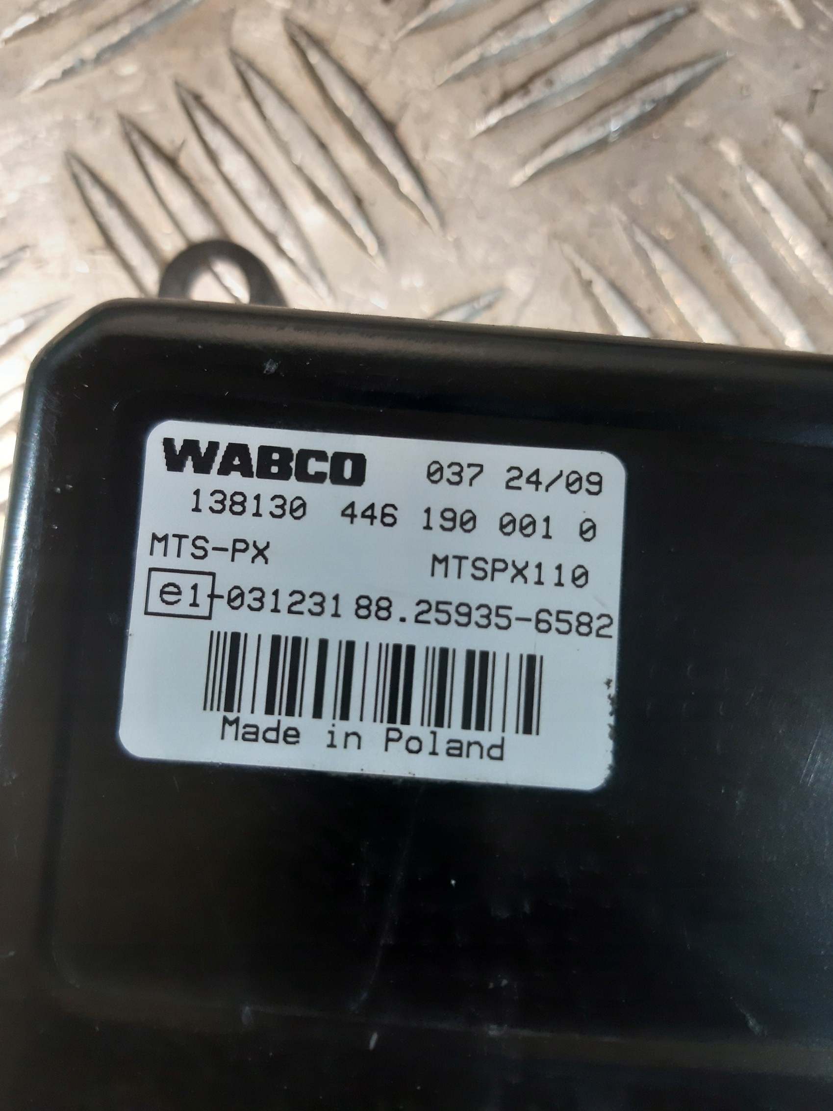 unité de commande électronique uce WABCO 4461900010