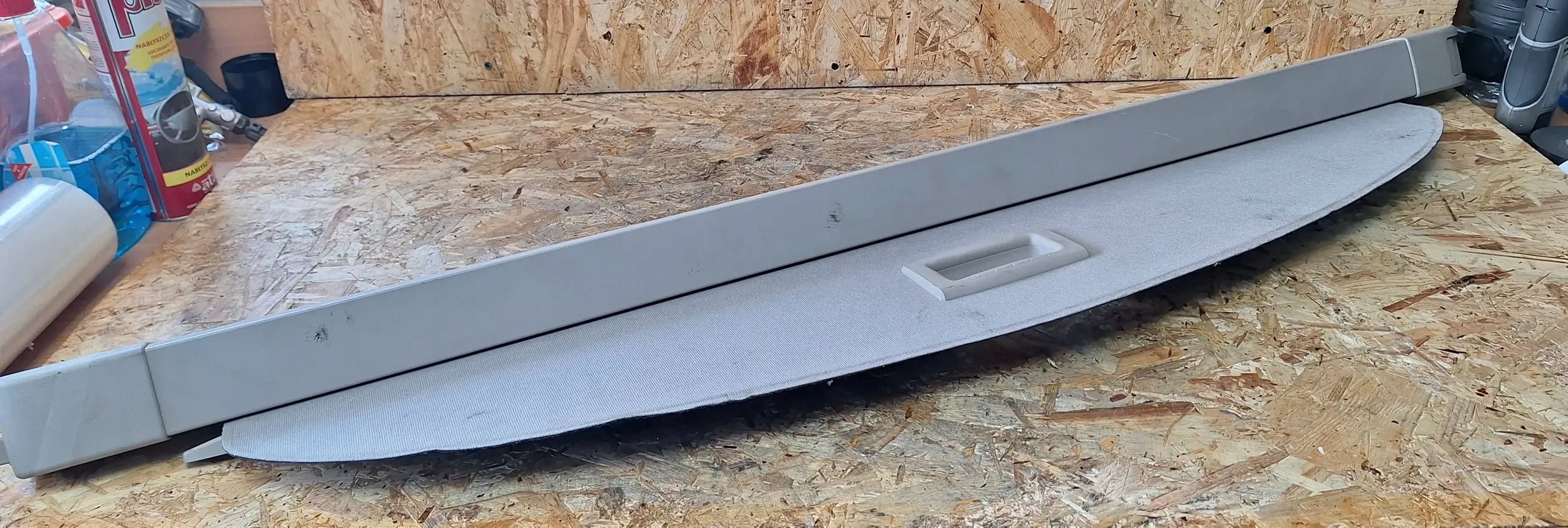 blinds boot 84982BR00A Nissan Qashqai +2 07