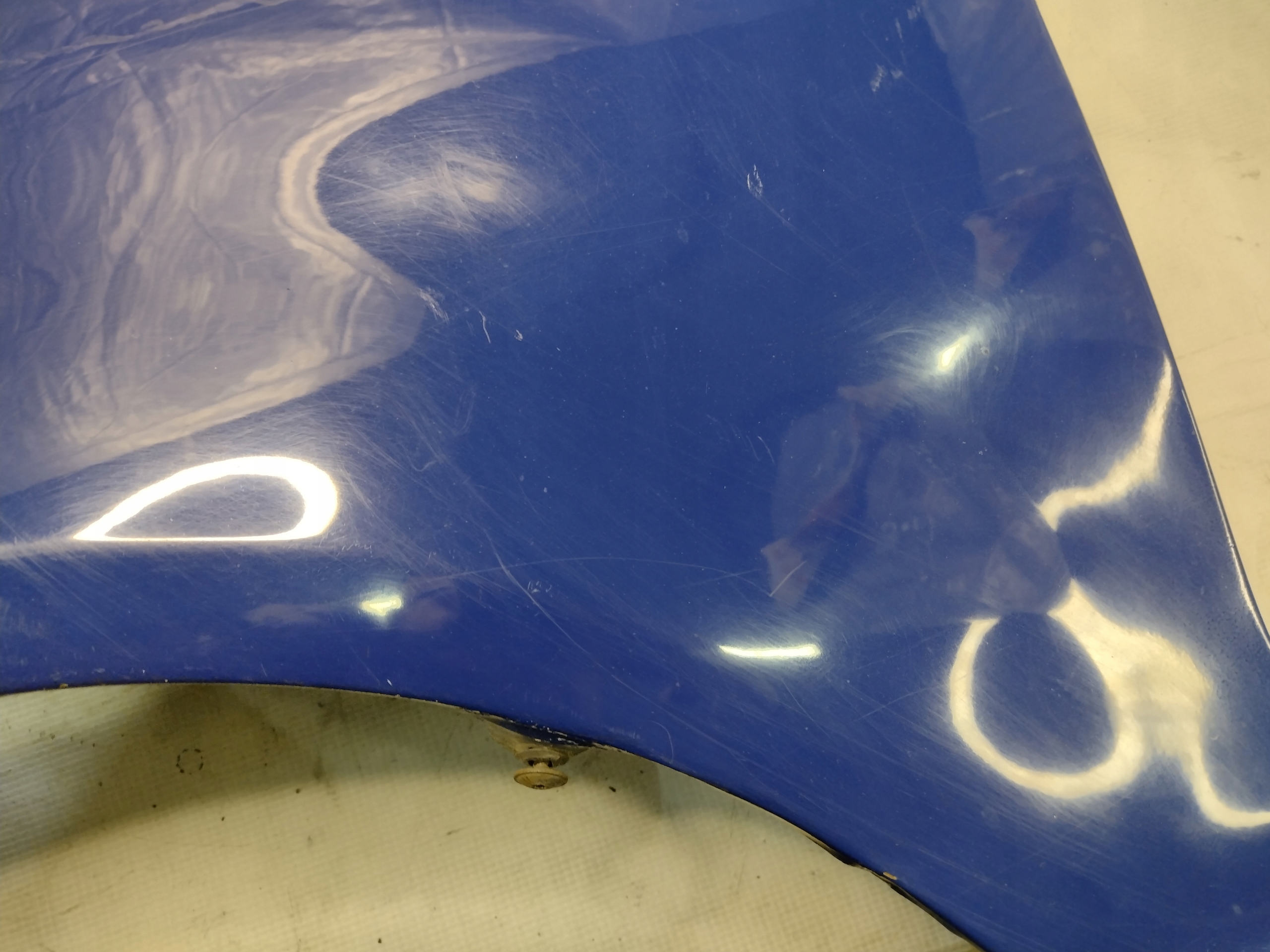 fender left front Volkswagen Fox k: LL5M