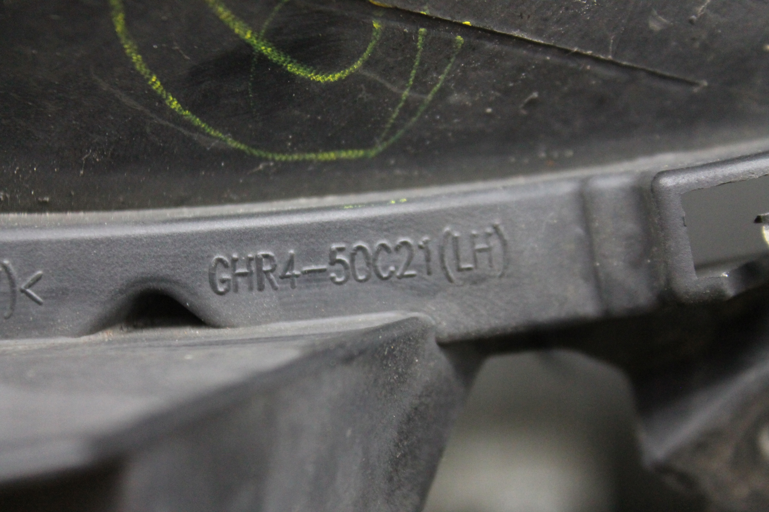 grid left front GHR4-50C21 MAZDA 6 GJ 12-15