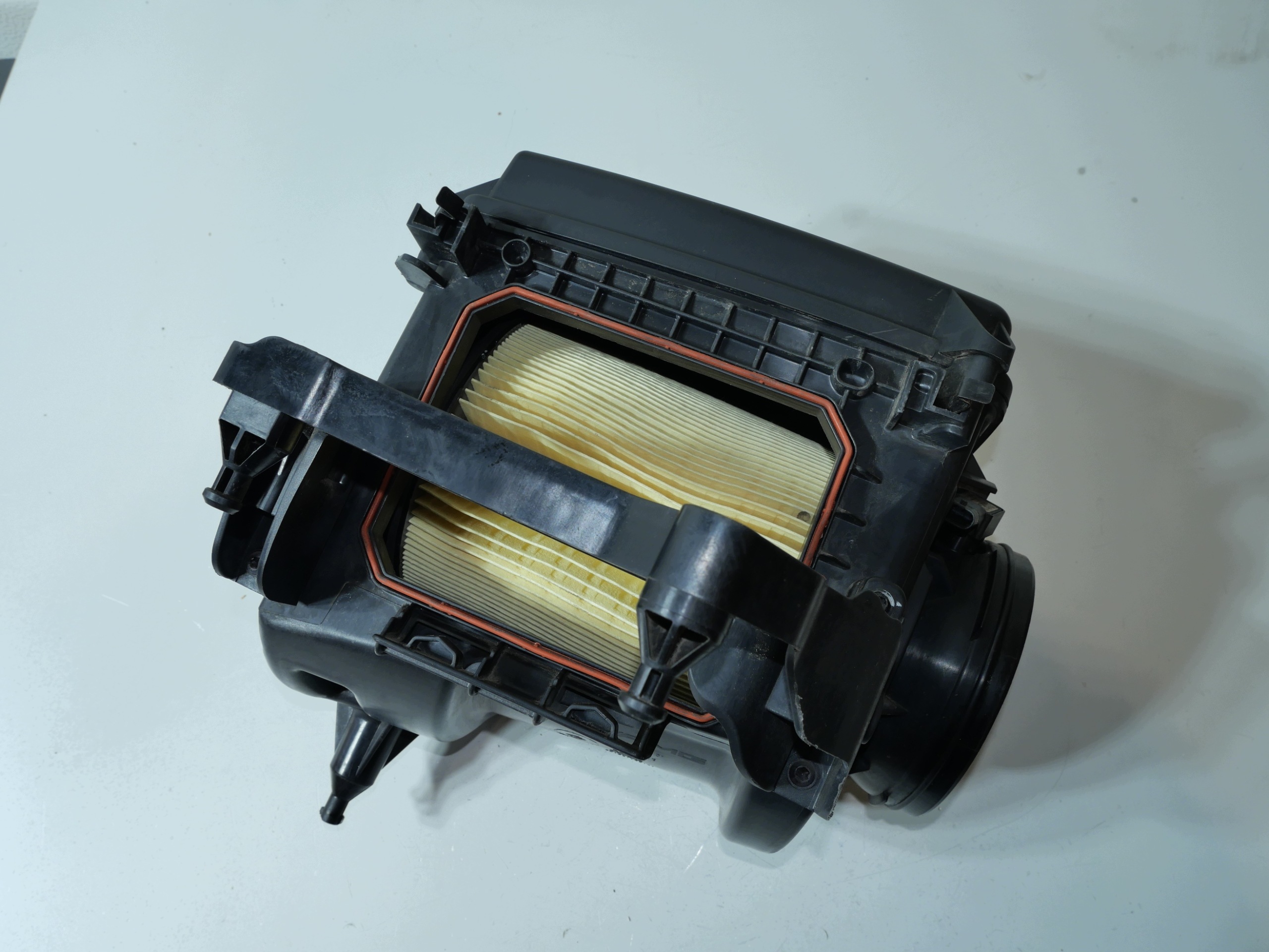MERCEDES CLA W117 AMG FILTER luft A1330900101