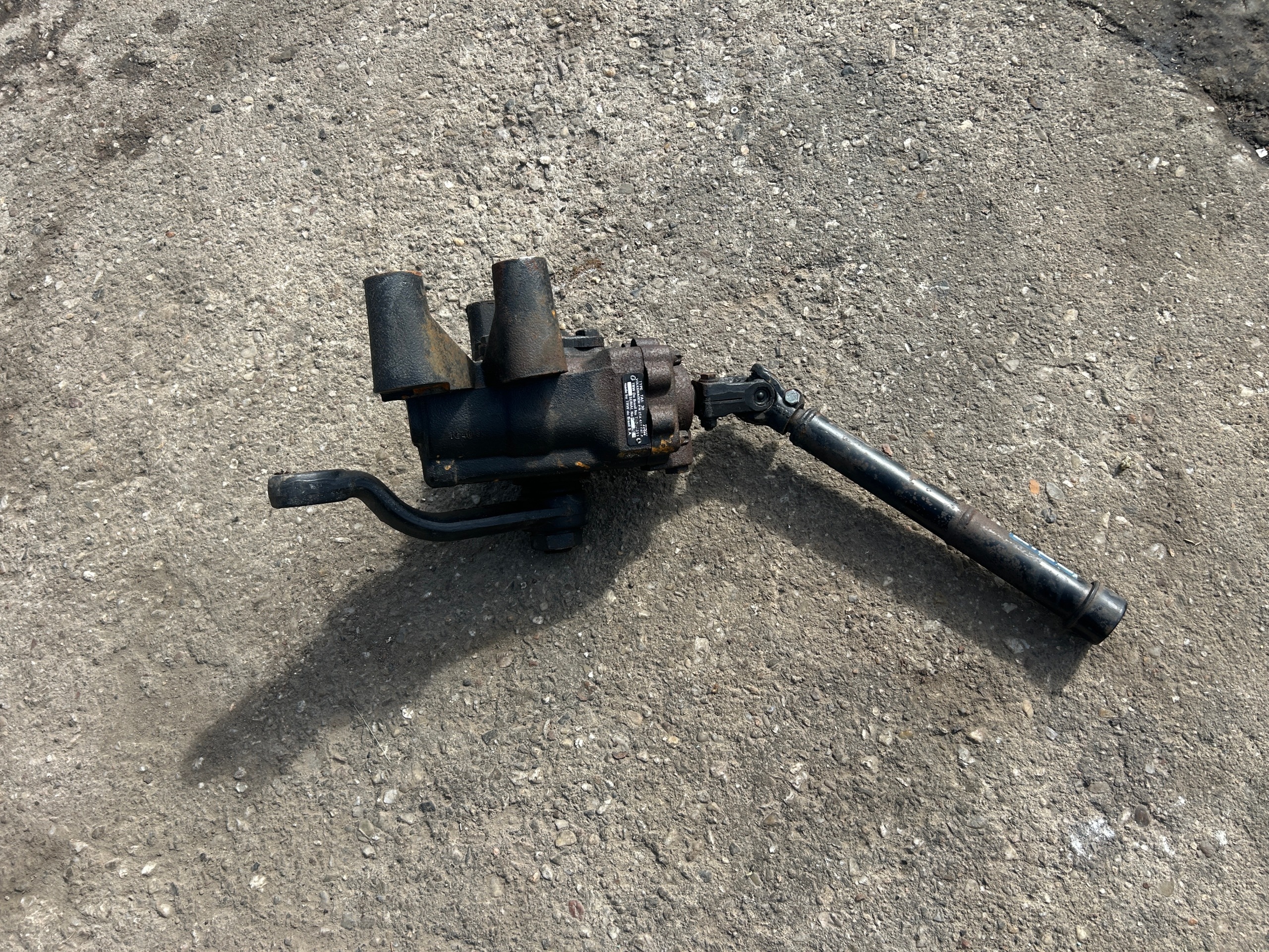 VOLKSWAGEN L80 lenkgetriebe EUROPA 2TA417045A