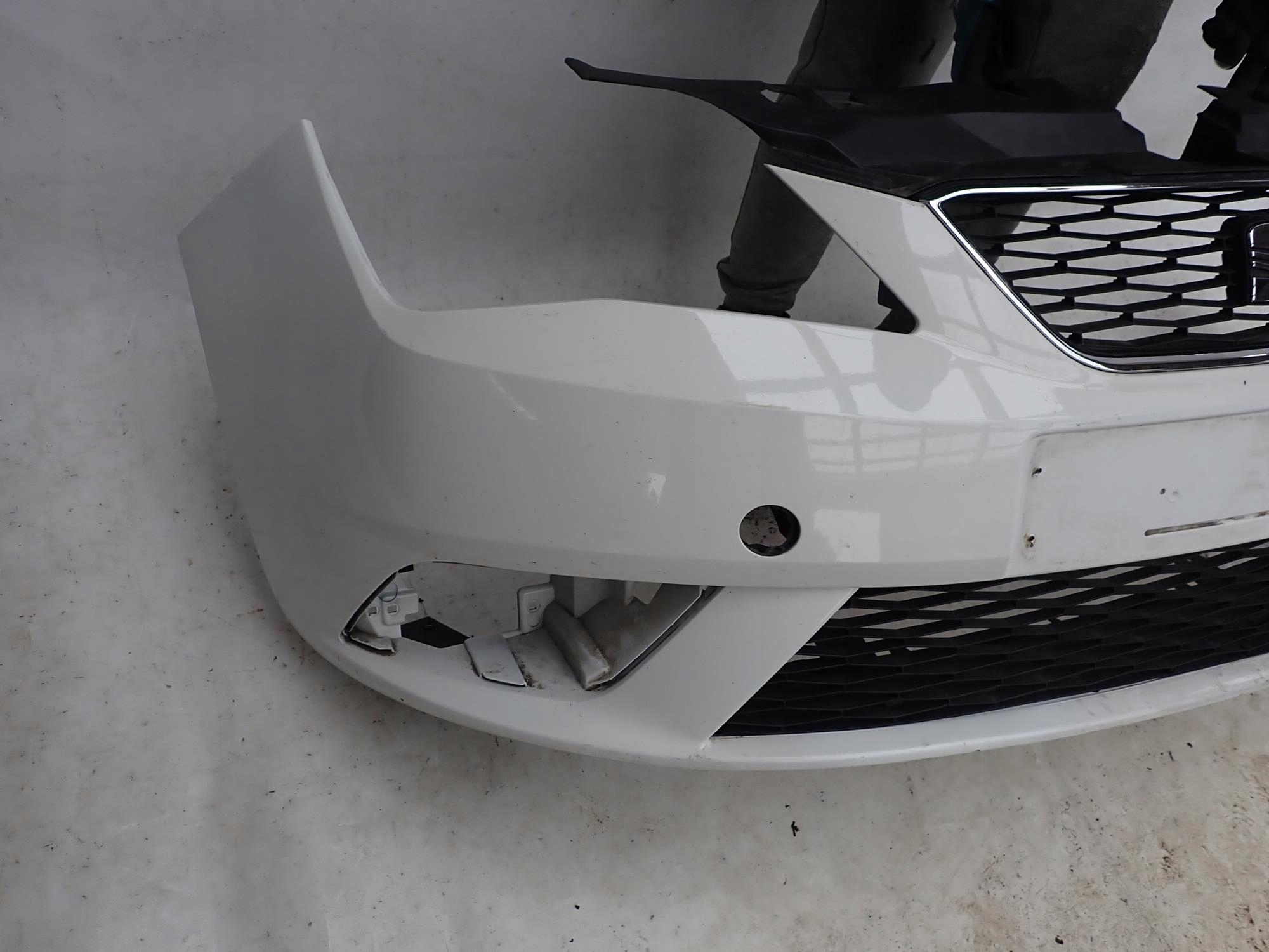 SEAT IBIZA IV 4 LIFT 12-17 bumper front front