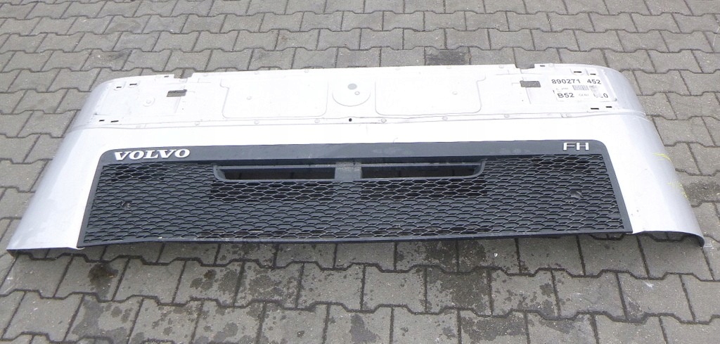 Volvo FH4 Maska 82360122