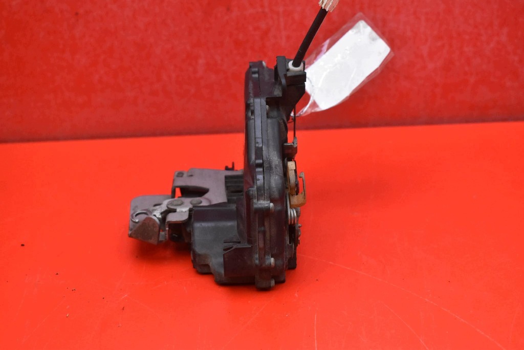 lock door left front front EU 4B1837015G AUDI A6 C5 97-01