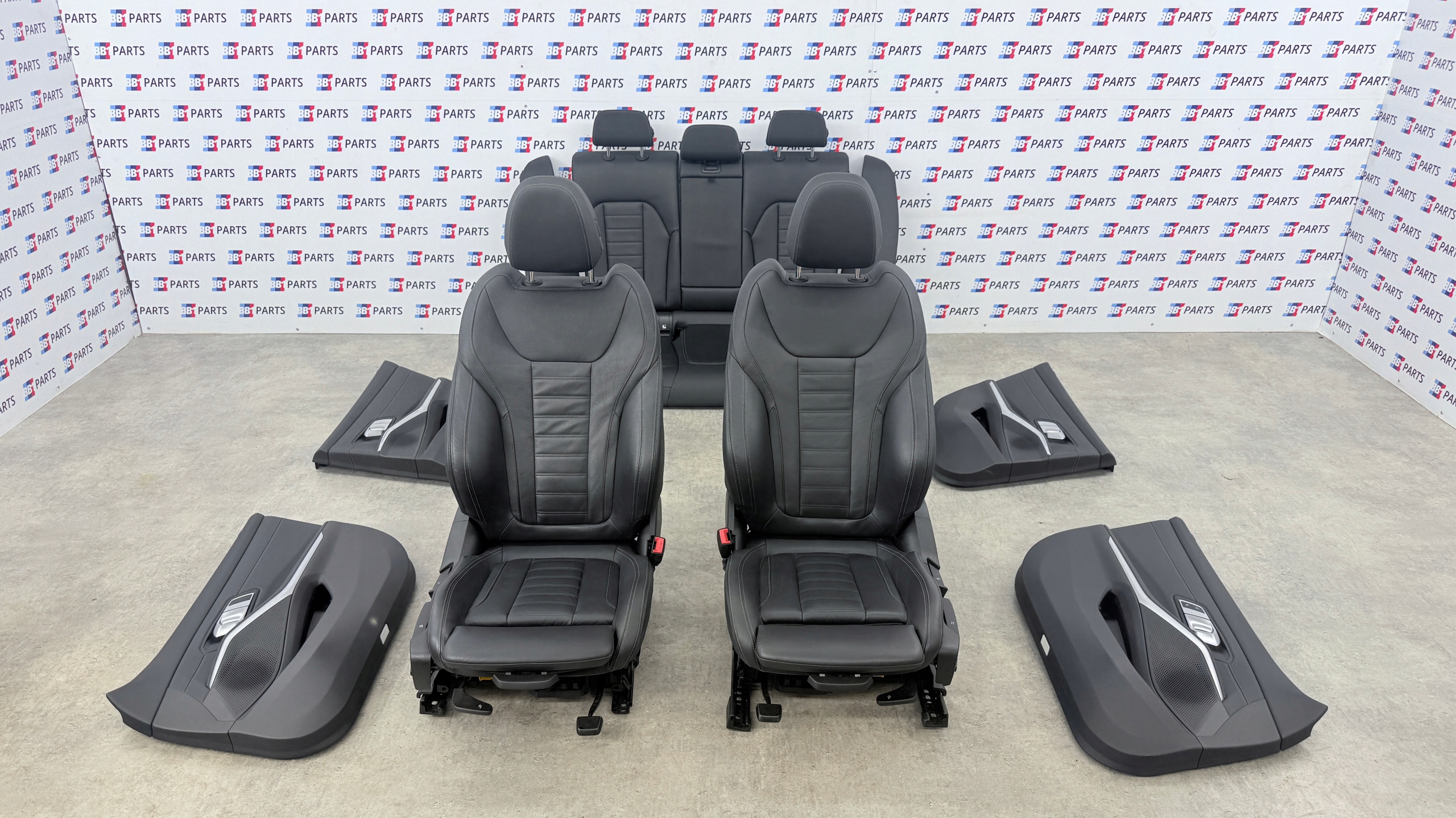 BMW G01 X3 seats side black leather heated EUR KPL