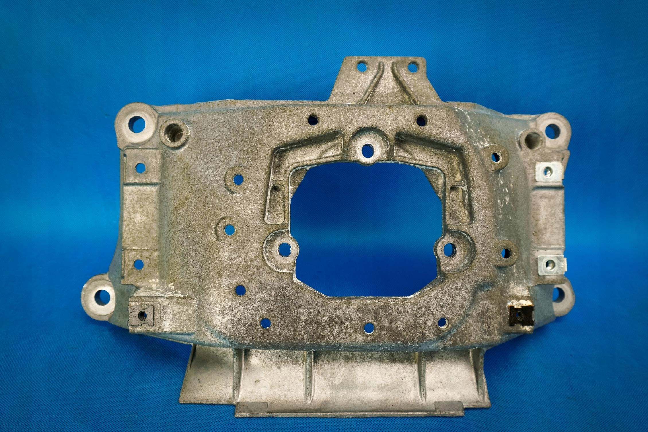 Supporto cambio ingranaggi Audi A4 A5 A6 8K0399263BH