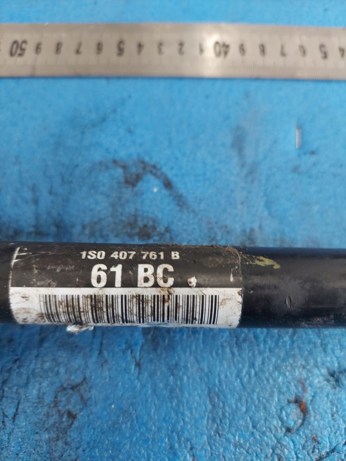 VW UP 2011 R left semi-axis 1.0 petrol 1S0407761B