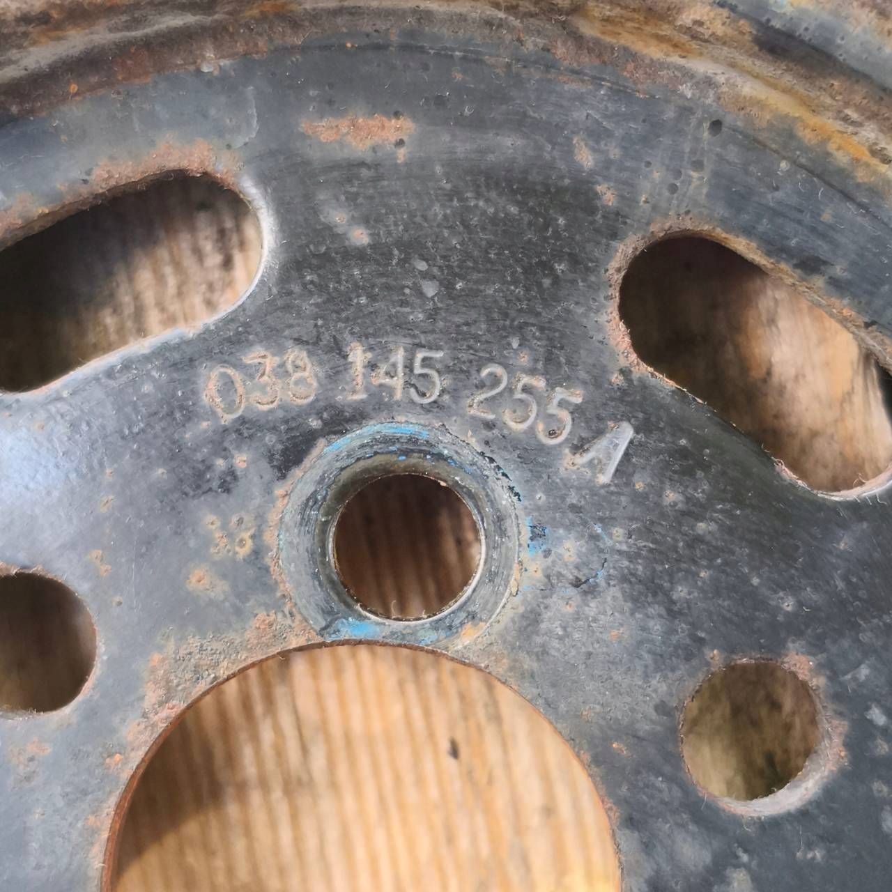 Puleggia pompy SERVOSTERZO Volkswagen Sharan PASSAT