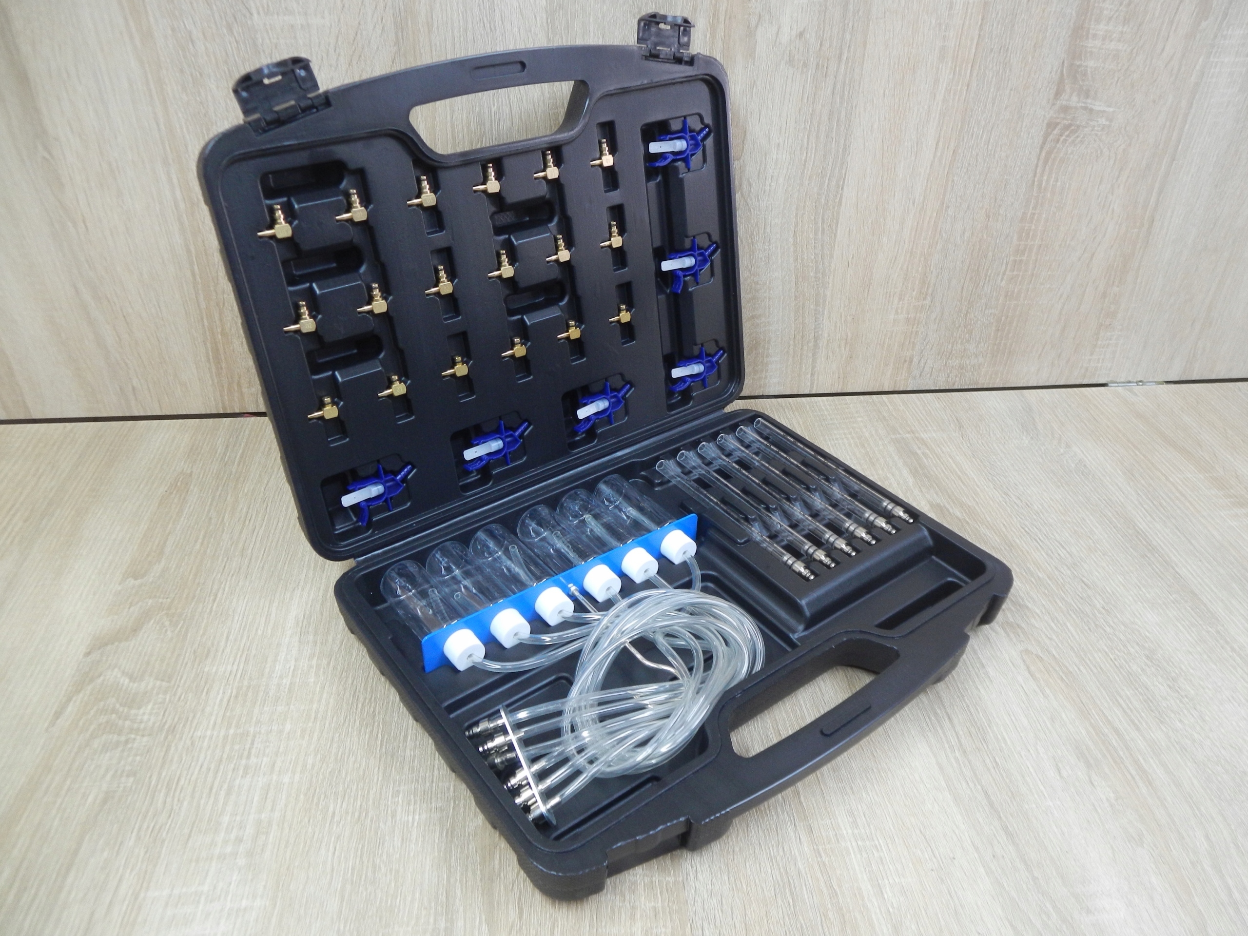 Przelewowy tester wtryskiwaczy COMMON RAIL Solidny Marka Geko