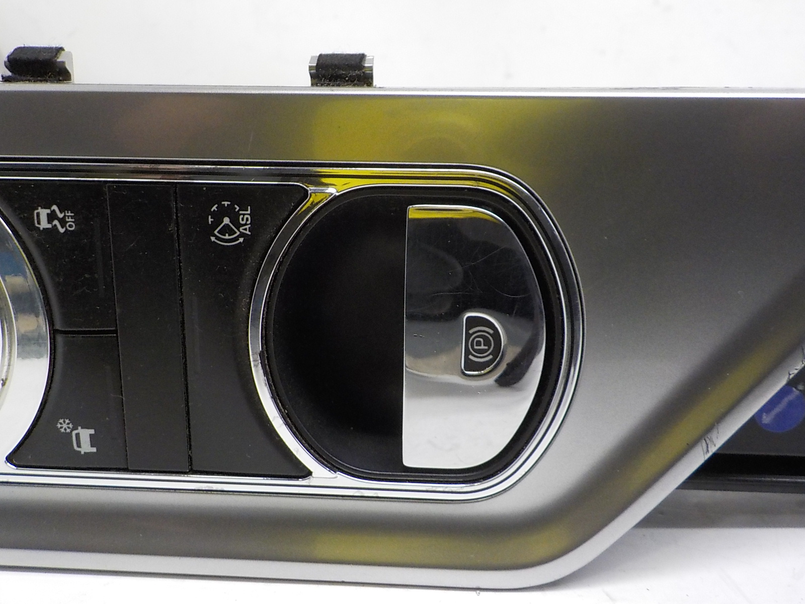 JAGUAR XF trim PANEL switch changes of the gear