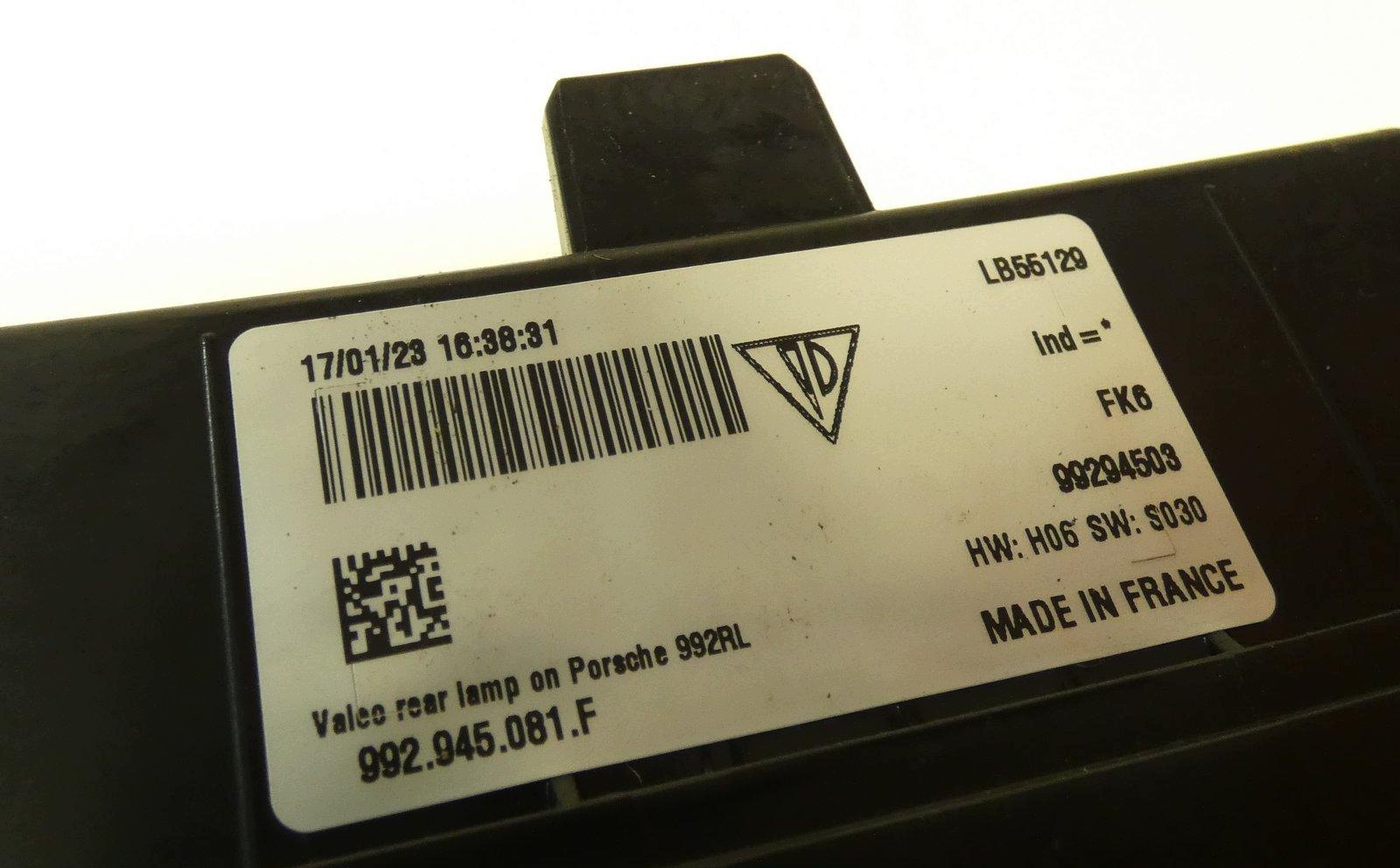 PORSCHE 911 992 992945081F 2018- cap light rear LED