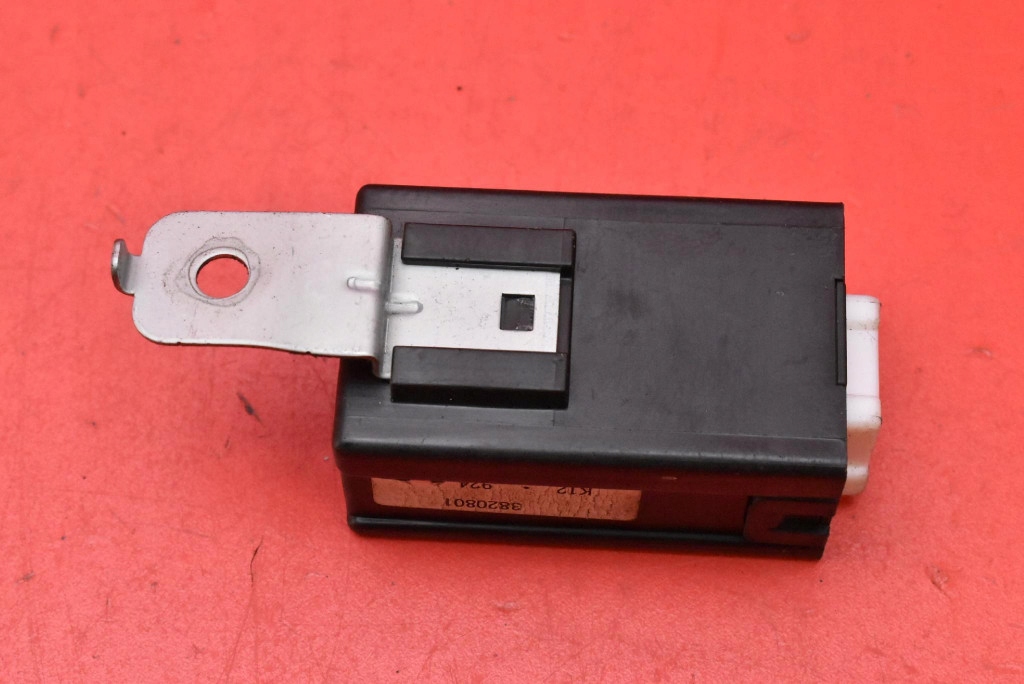 control unit module door MR583832 MITSUBISHI PAJERO 3 III LIFT 03-06