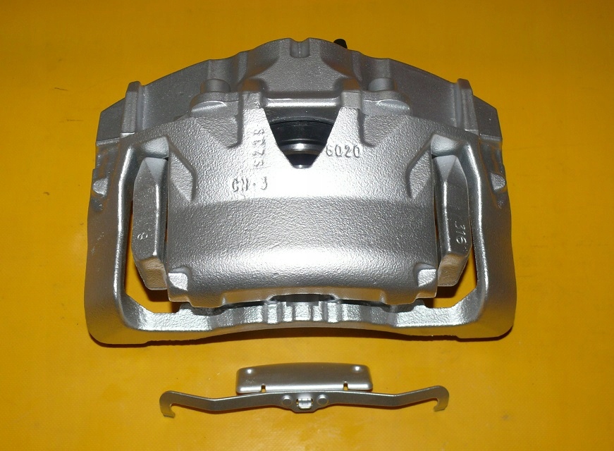 ЗАТИСК ЛІВИЙ ПЕРЕД VOLVO V60 I 1 316/28 10-18r.