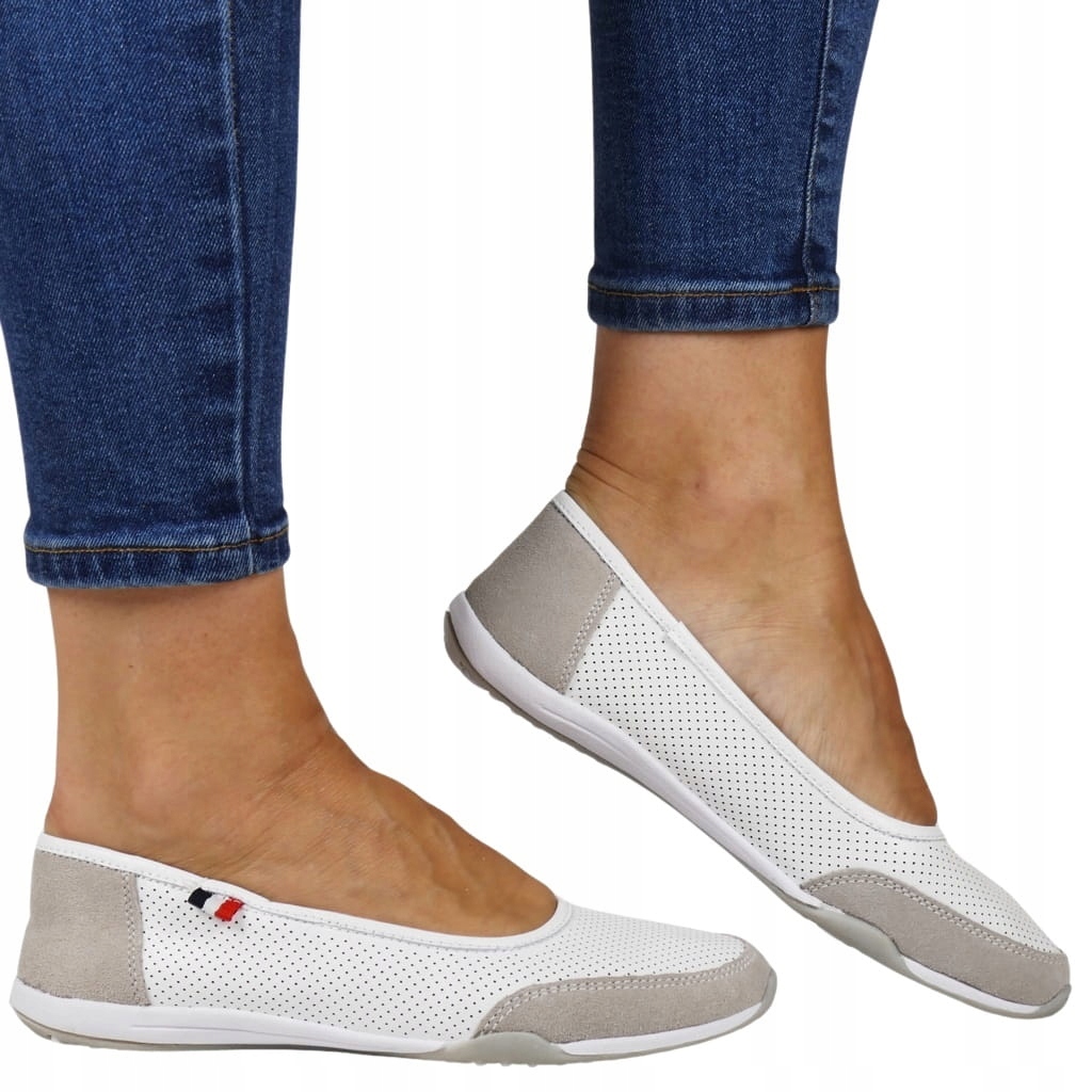 Bílo Šedé Lehké Kožené Baleríny, Nazouvací Sportovní Boty, Lehké A Pohodlné