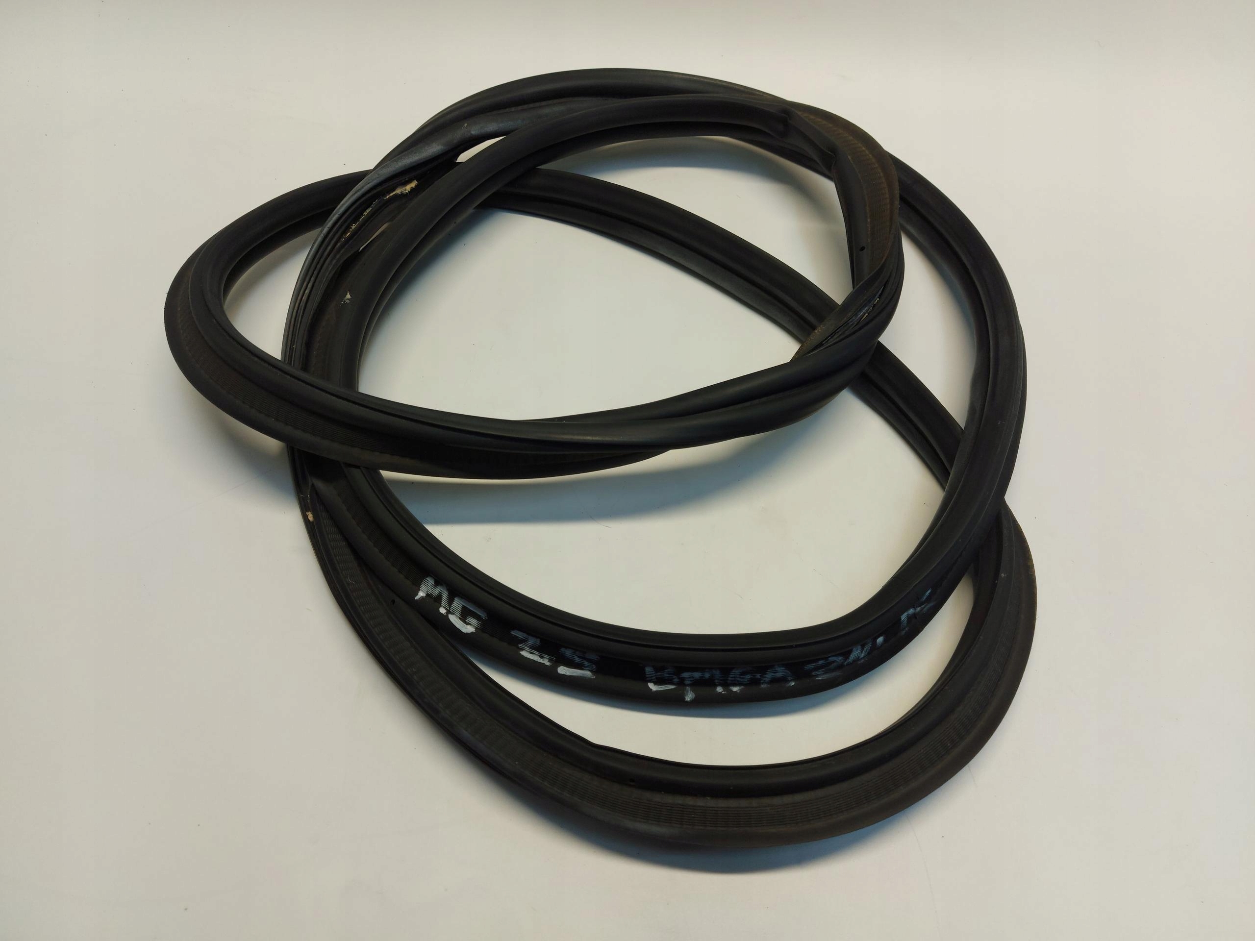 MG ZS gasket bonnet boot