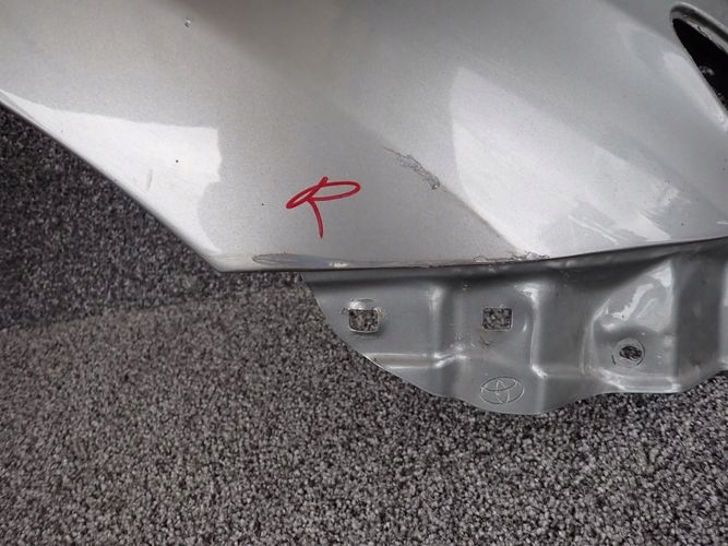 TOYOTA AURIS II 12- fender right front front