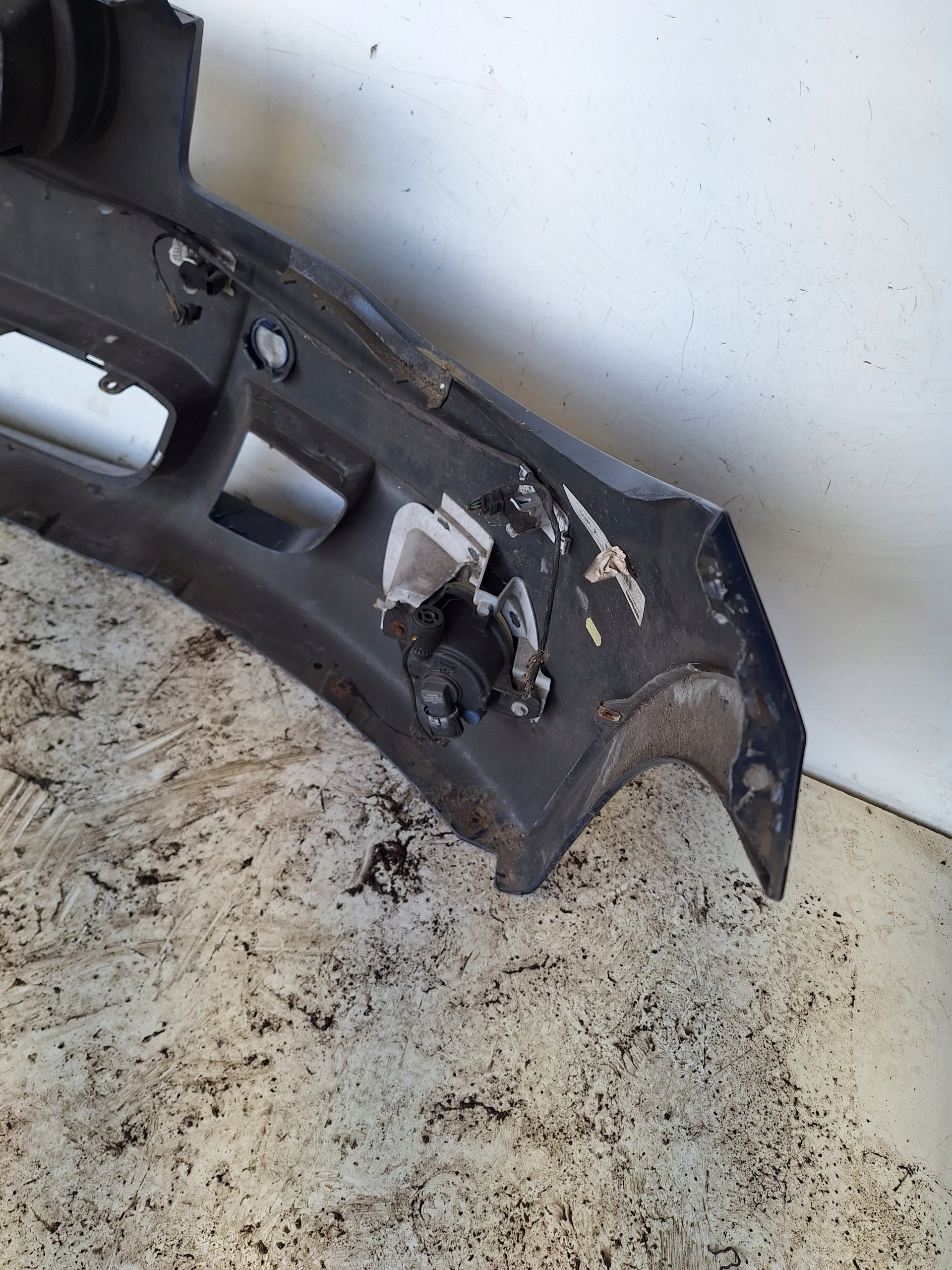 BMW and E87 04-12 bumper m-packet + PDC