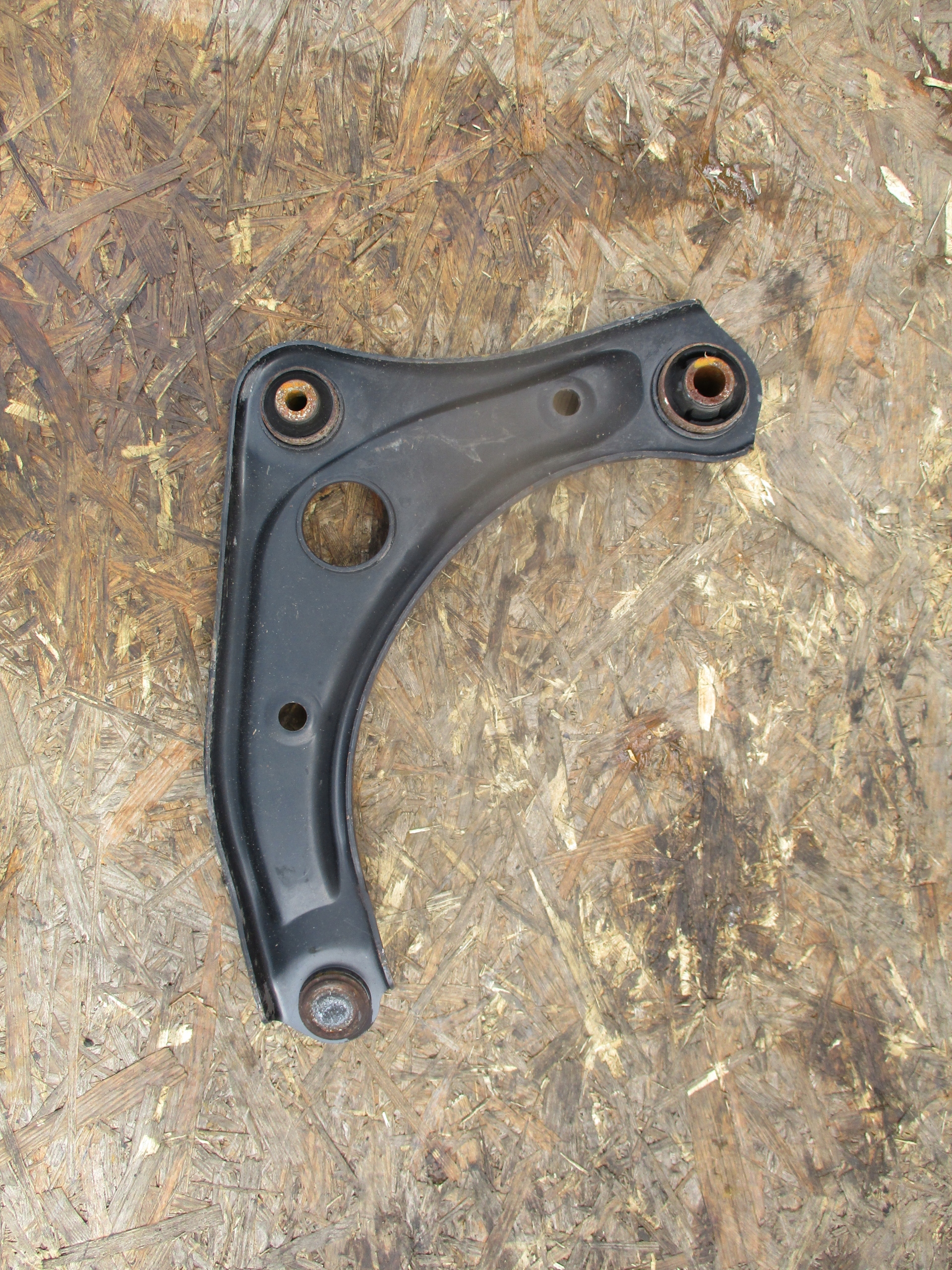 arm front right Nissan Micra K13 10-16