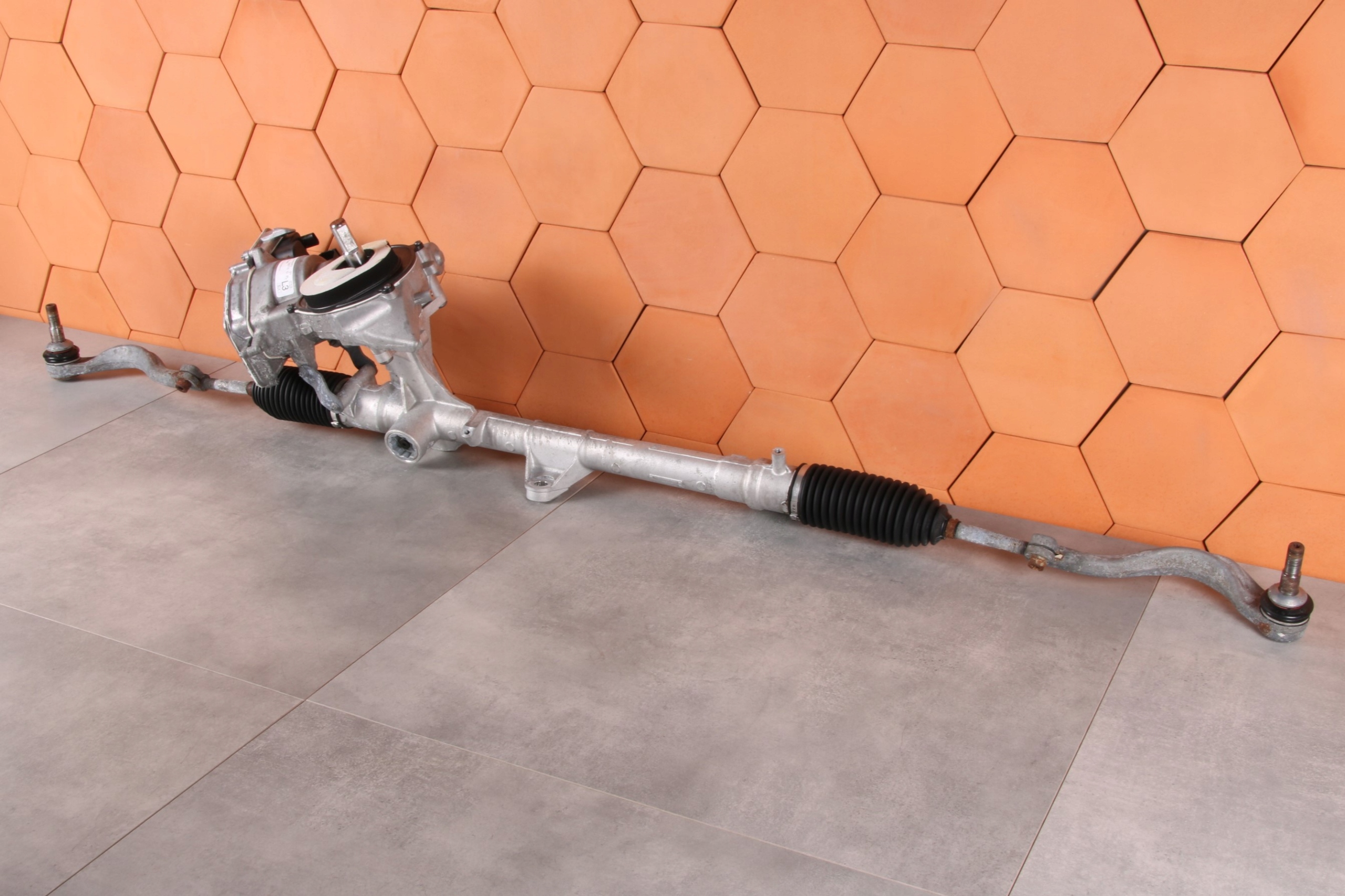 BMW U06 X1 U11 X2 U10 drag rod servo steering control L3 5A4B383 7782 km