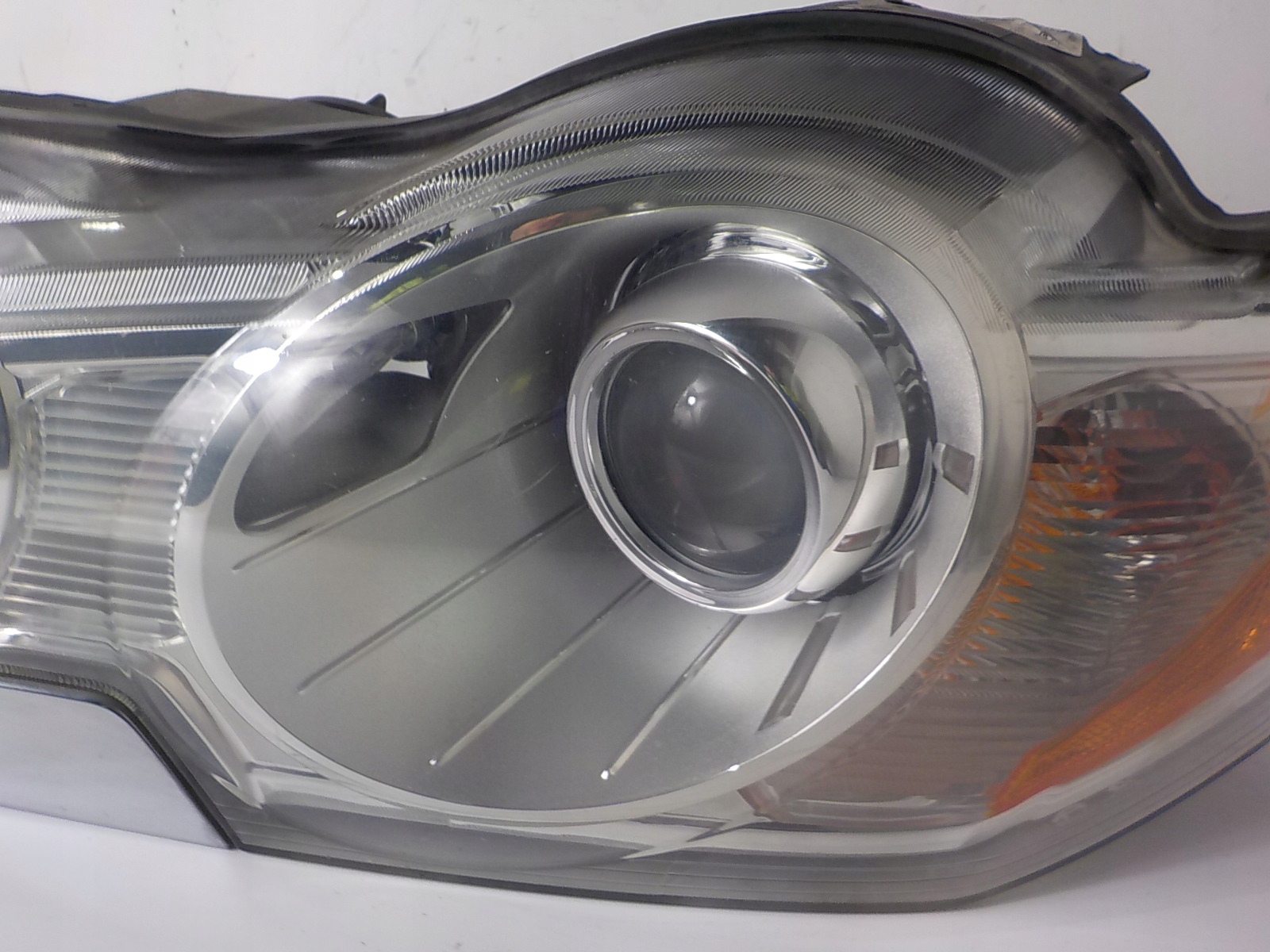 JAGUAR XF X250 XENON light left front front UK