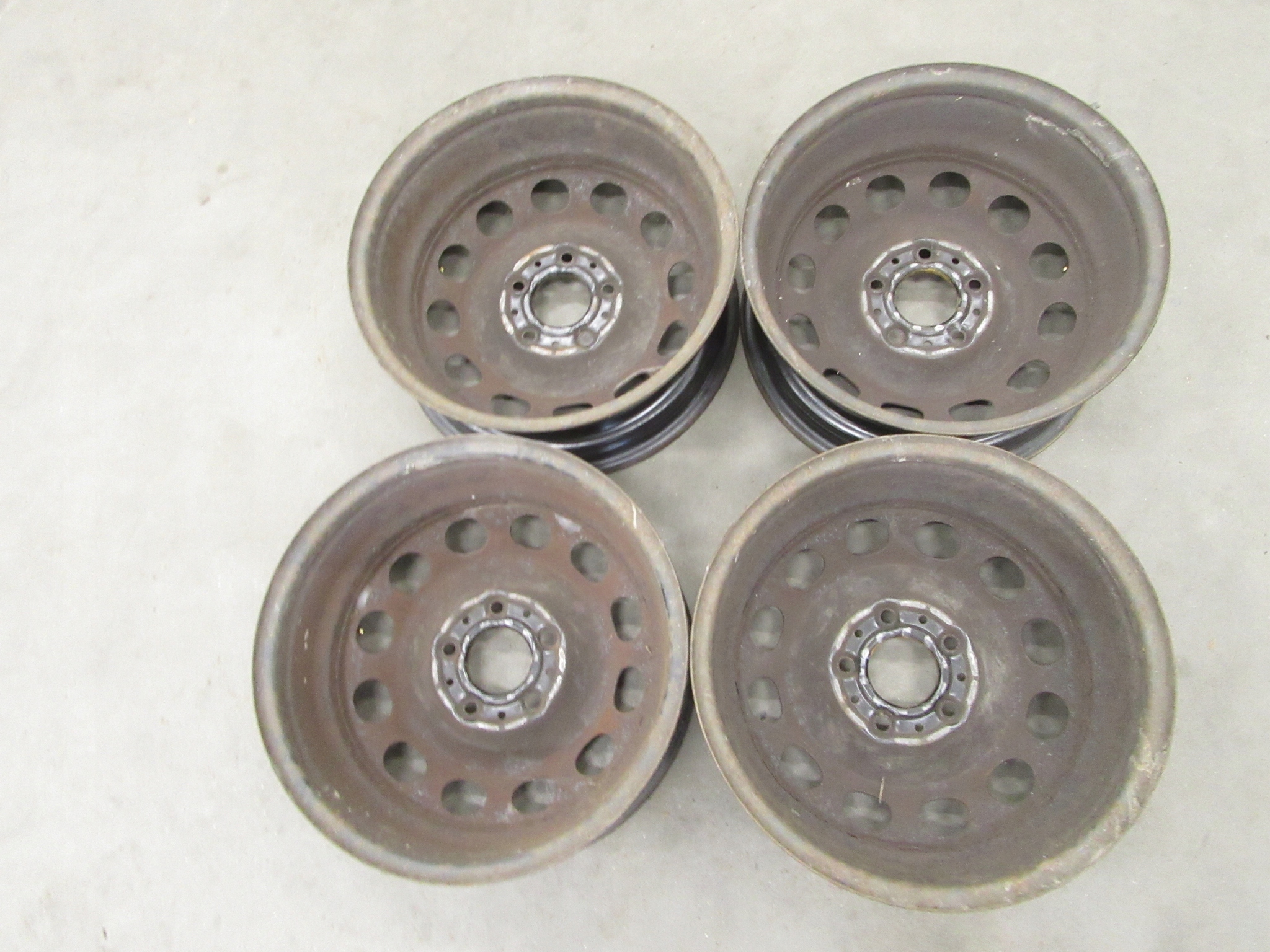discs metal BMW e36 e46 e81 e87 e90 e91 5x120 et42 16" 6.5j