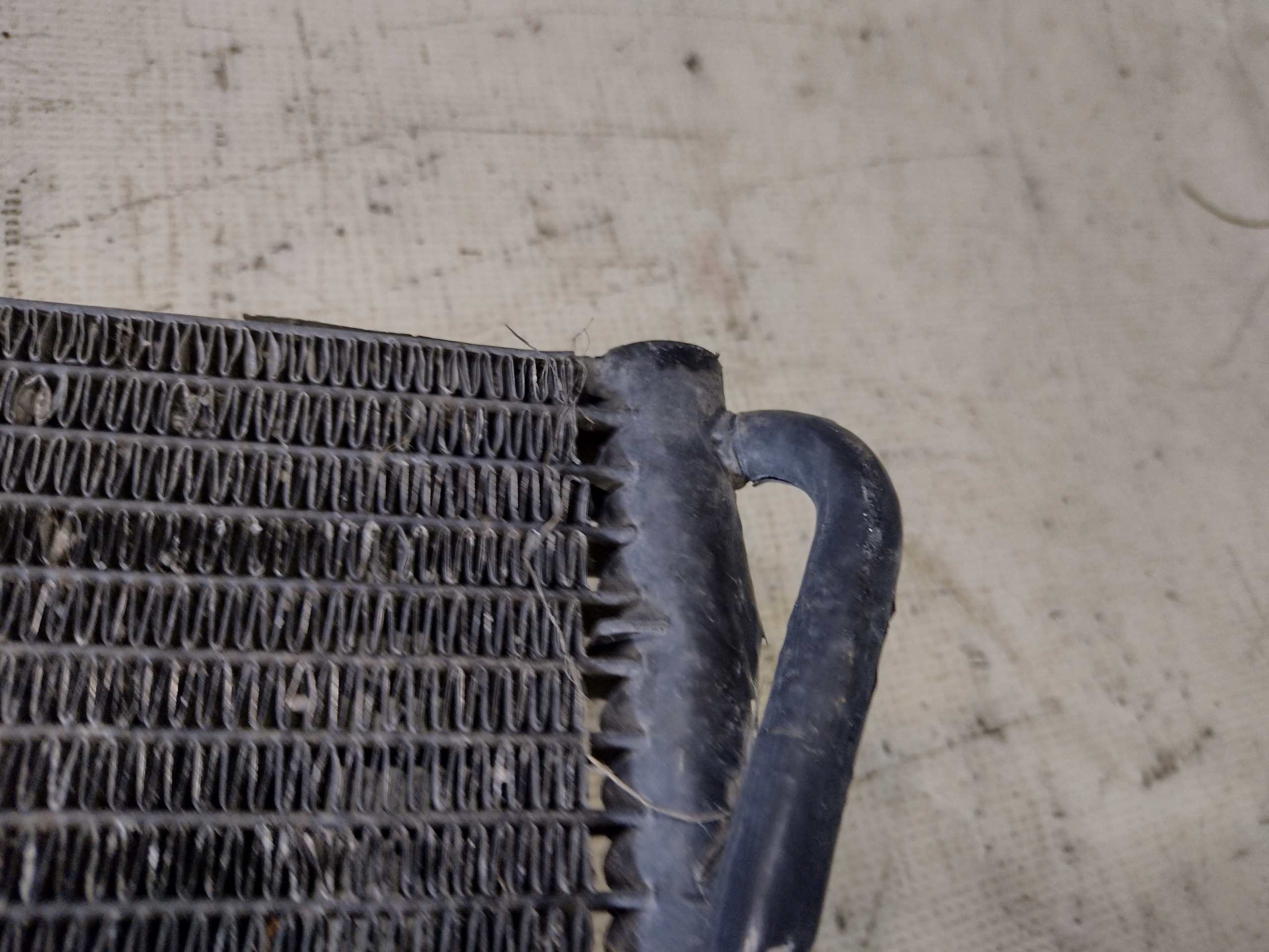 air conditioning radiator BMW E90 2,0D (M47) automat 6930039