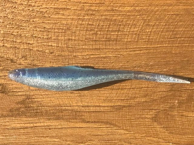 GUMA REALISTIC SHAD MATUSIAK KIEŁB 6 009 NOWY