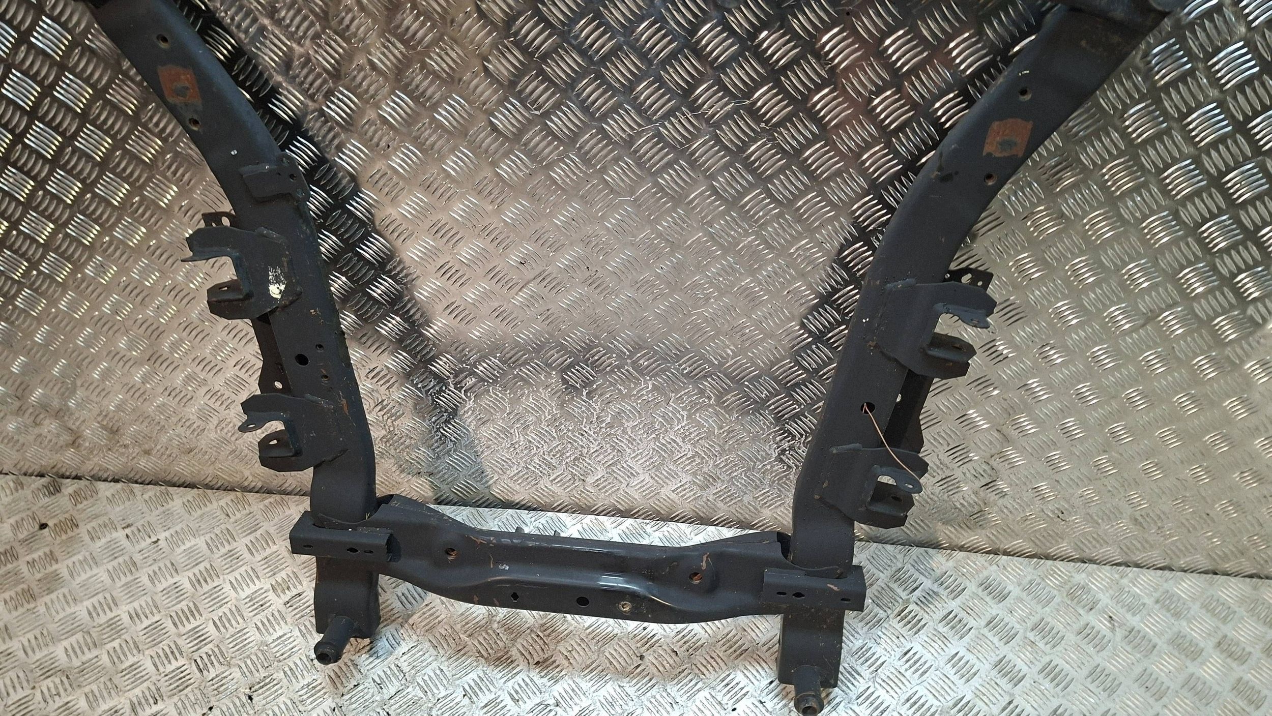 axle beam front DACIA DUSTER II 2017