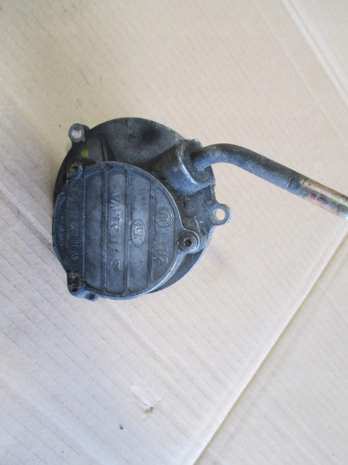 MERCEDES VANEO 1.7 CDI 01- 05 POMPA WAKU VACKU