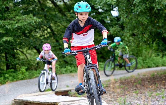 ВЕЛОСИПЕД ROMET RAMBLER KID 2 20 ДЮЙМОВ РАМА 10 ДИТЯЧА КОЛЕКЦІЯ 2024 ЖОВТИЙ