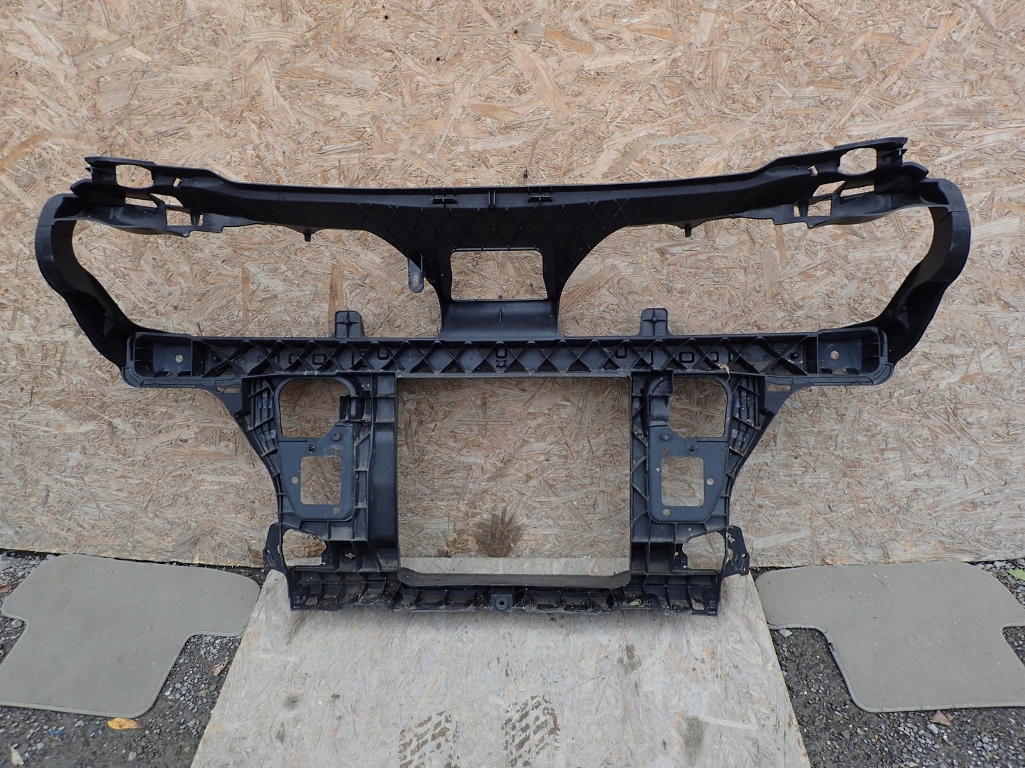 support panel for radiators pillar SMART FORTWO FOR TWO 451