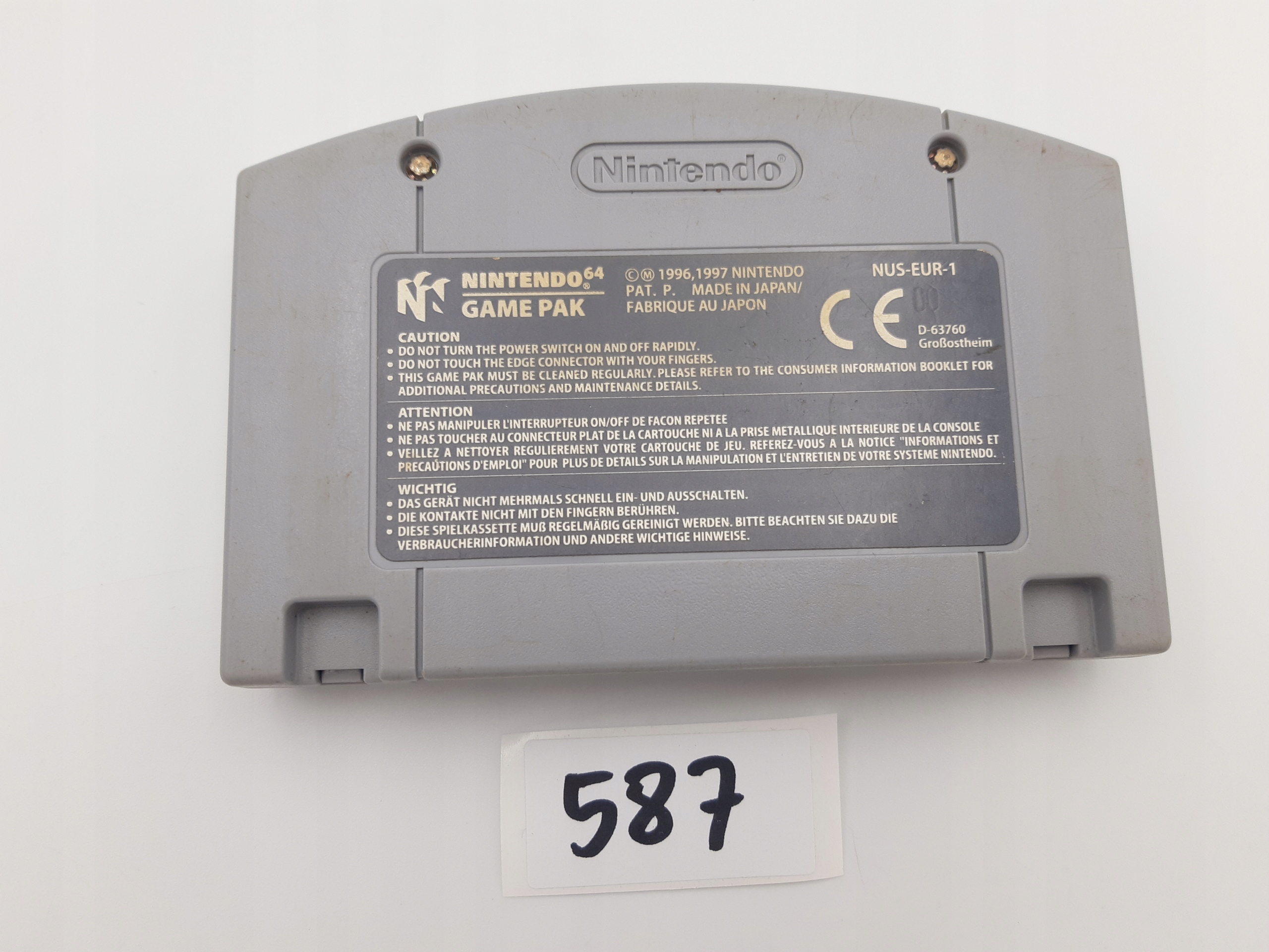 NINTENDO 64 GOLDEN EYE 007 Producent Nintendo