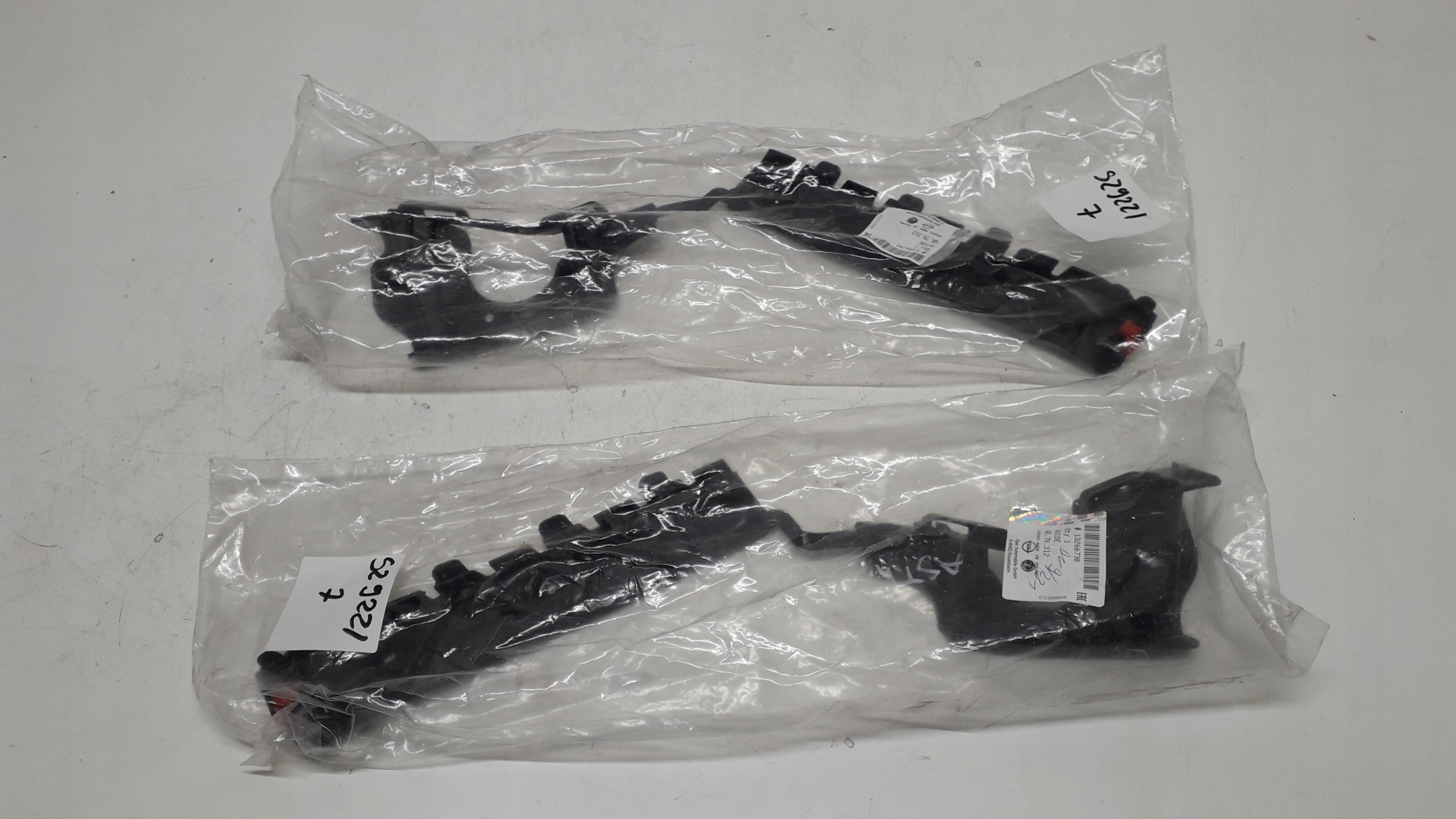 OPEL ASTRA J БАМПЕР ЗАДНІЙ ЛІВИЙ ПРАВИЙ НОВИЙ