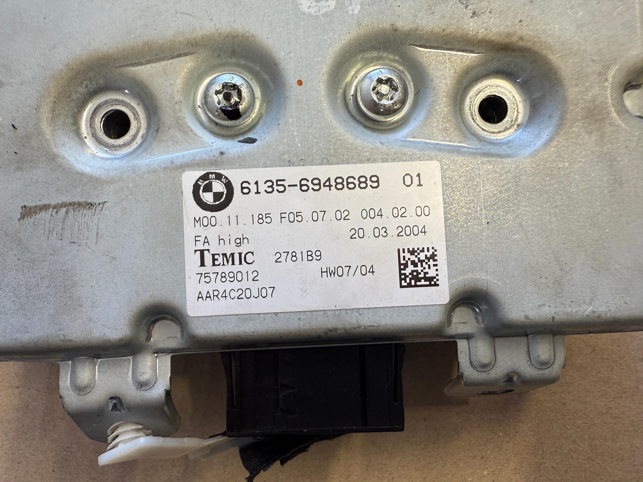 BMW E60 E61 modul Bedienteil Tür links vorne 6948689