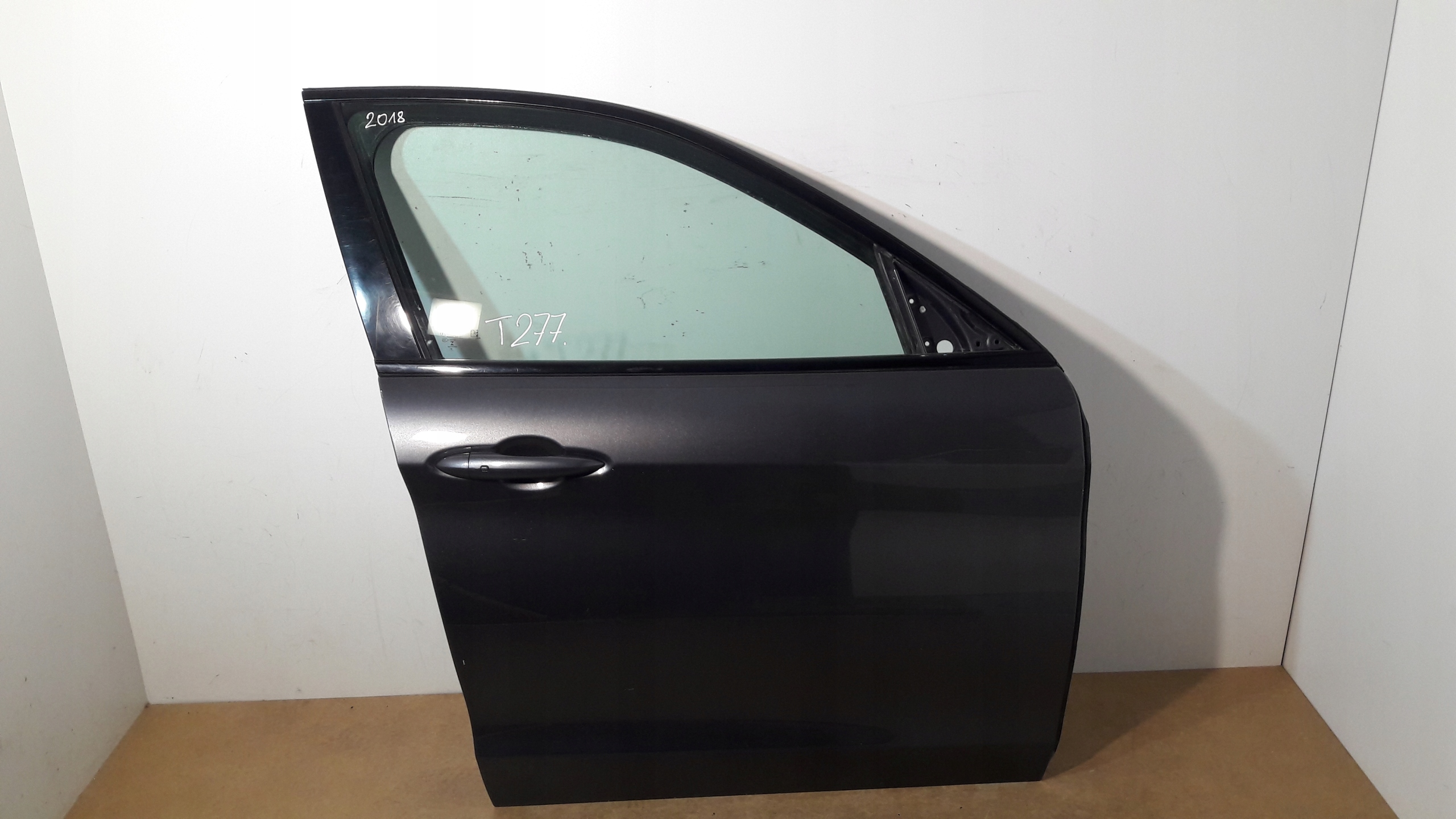 door front right ALFA ROMEO STELVIO 2018 ROK (T277)