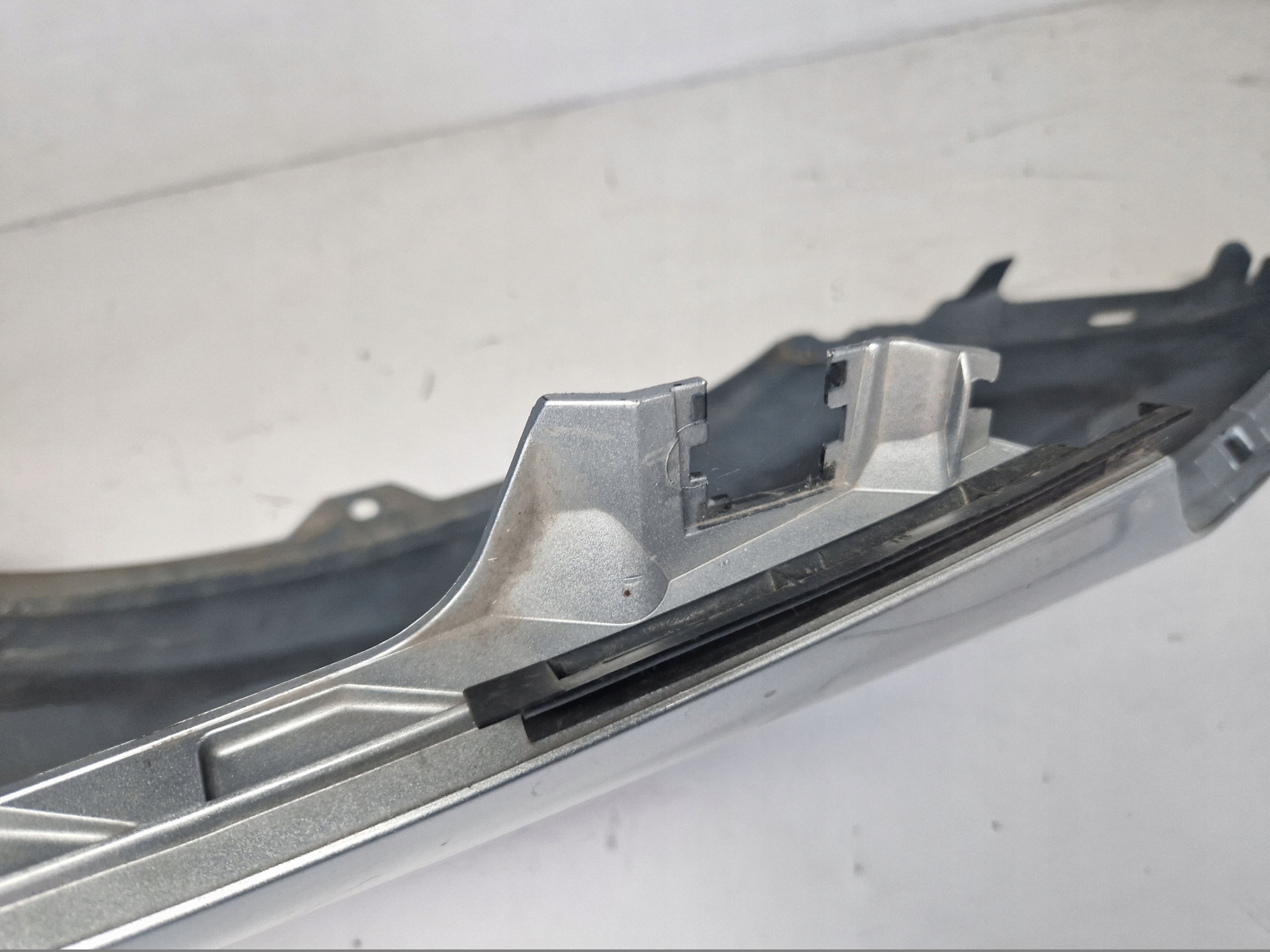 PEUGEOT 3008 fender right front front 9682889380
