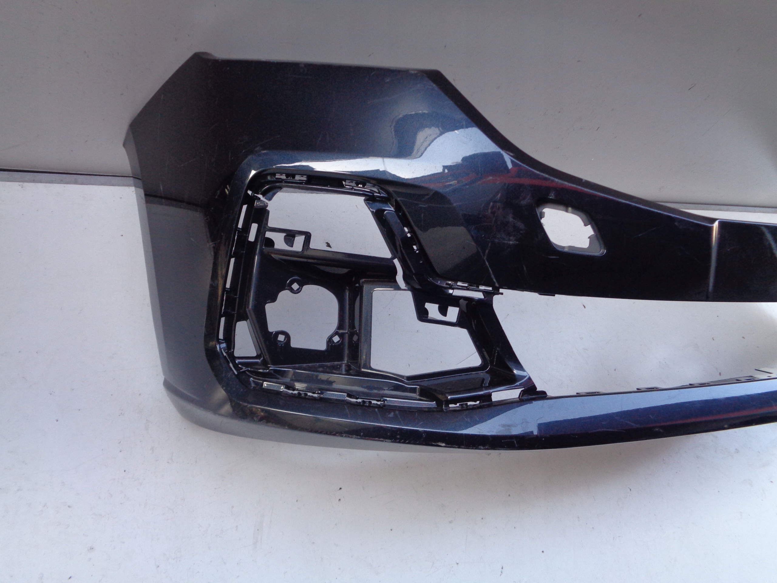 front bumper FORD TRANSIT CONNECT 22- NR 29017