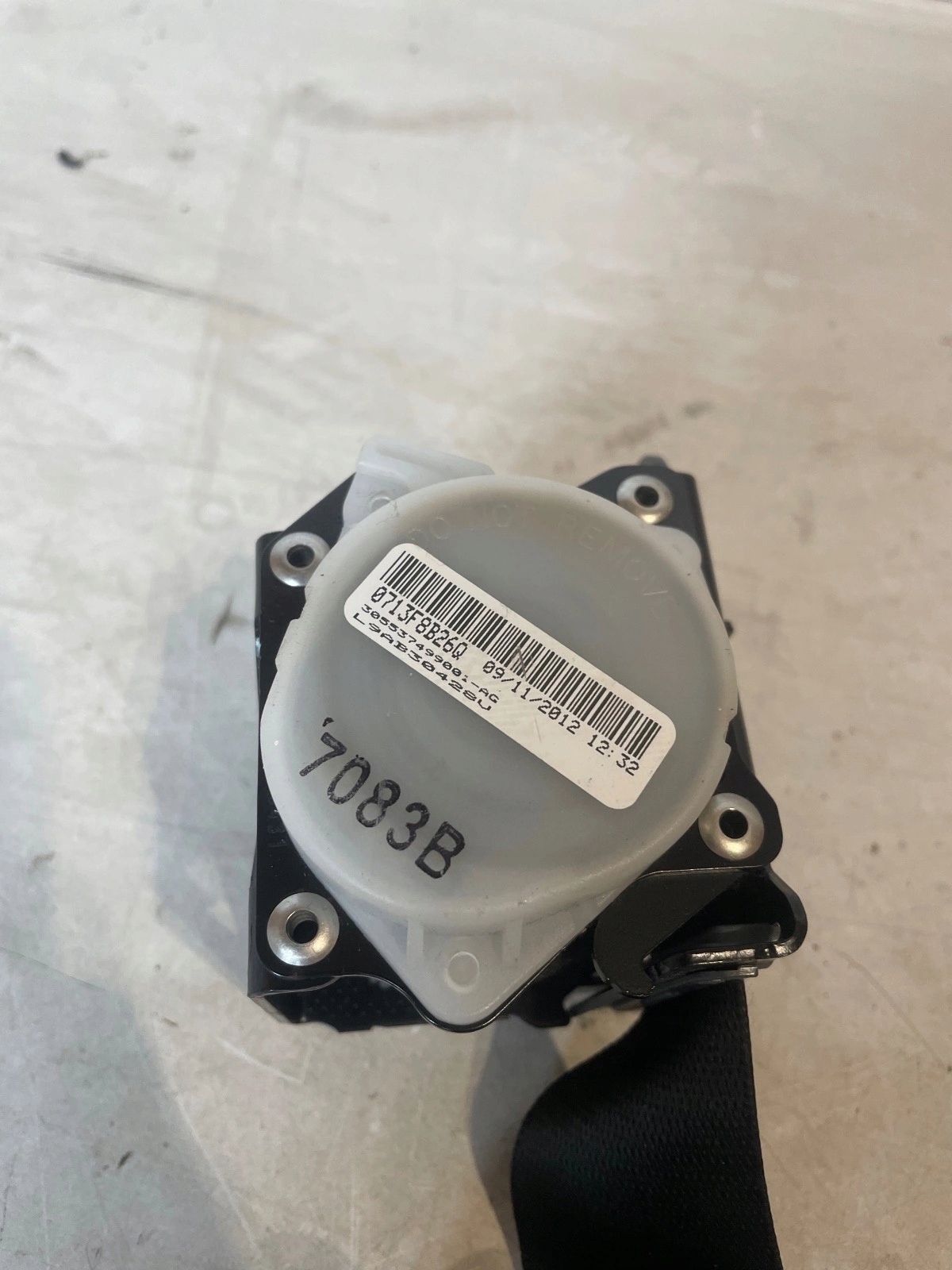 tension belt safety front front right BMW X5 E70