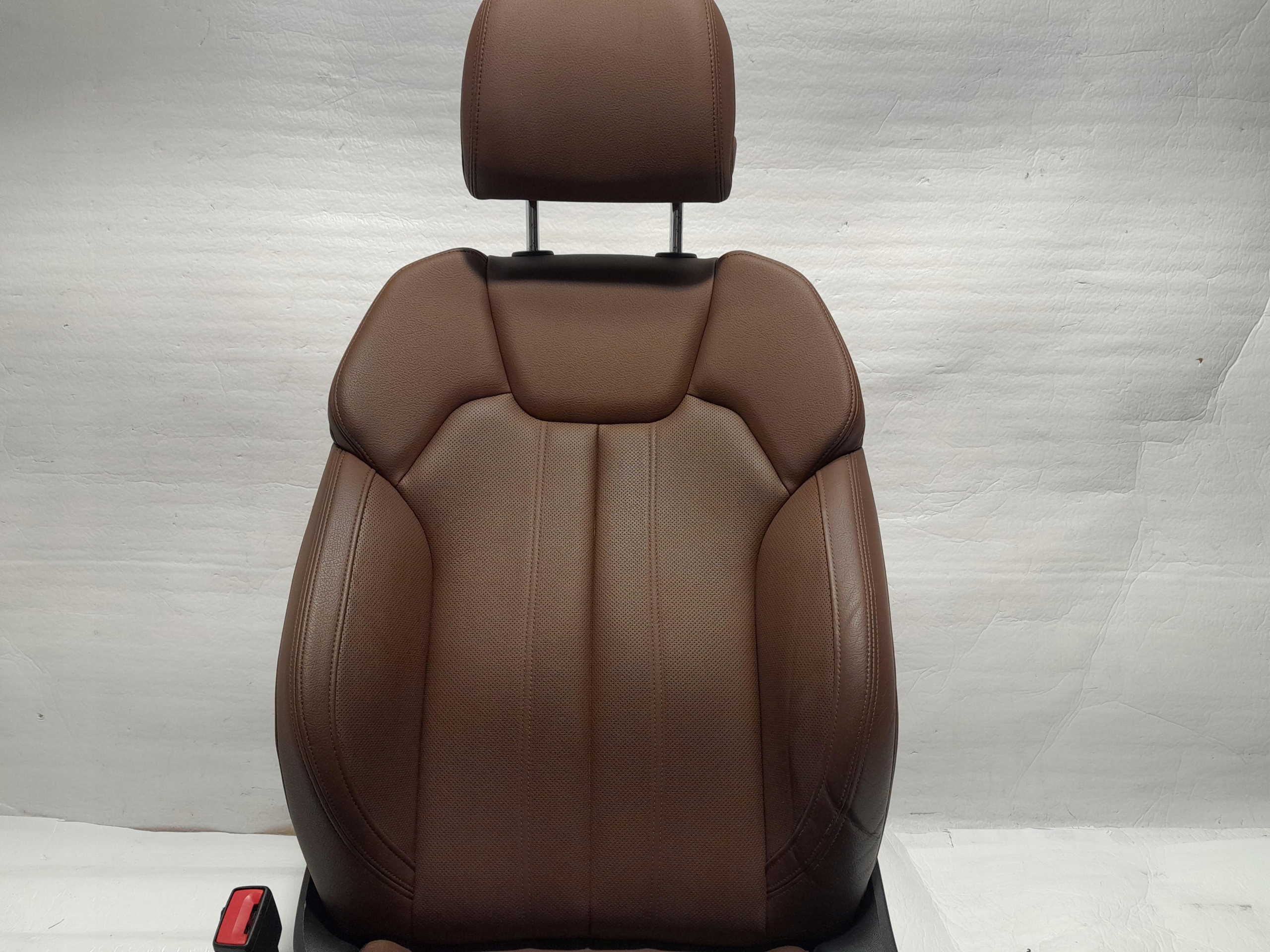 AUDI Q5 80A Sitze Ledersitz WENTYLOWANE heizung