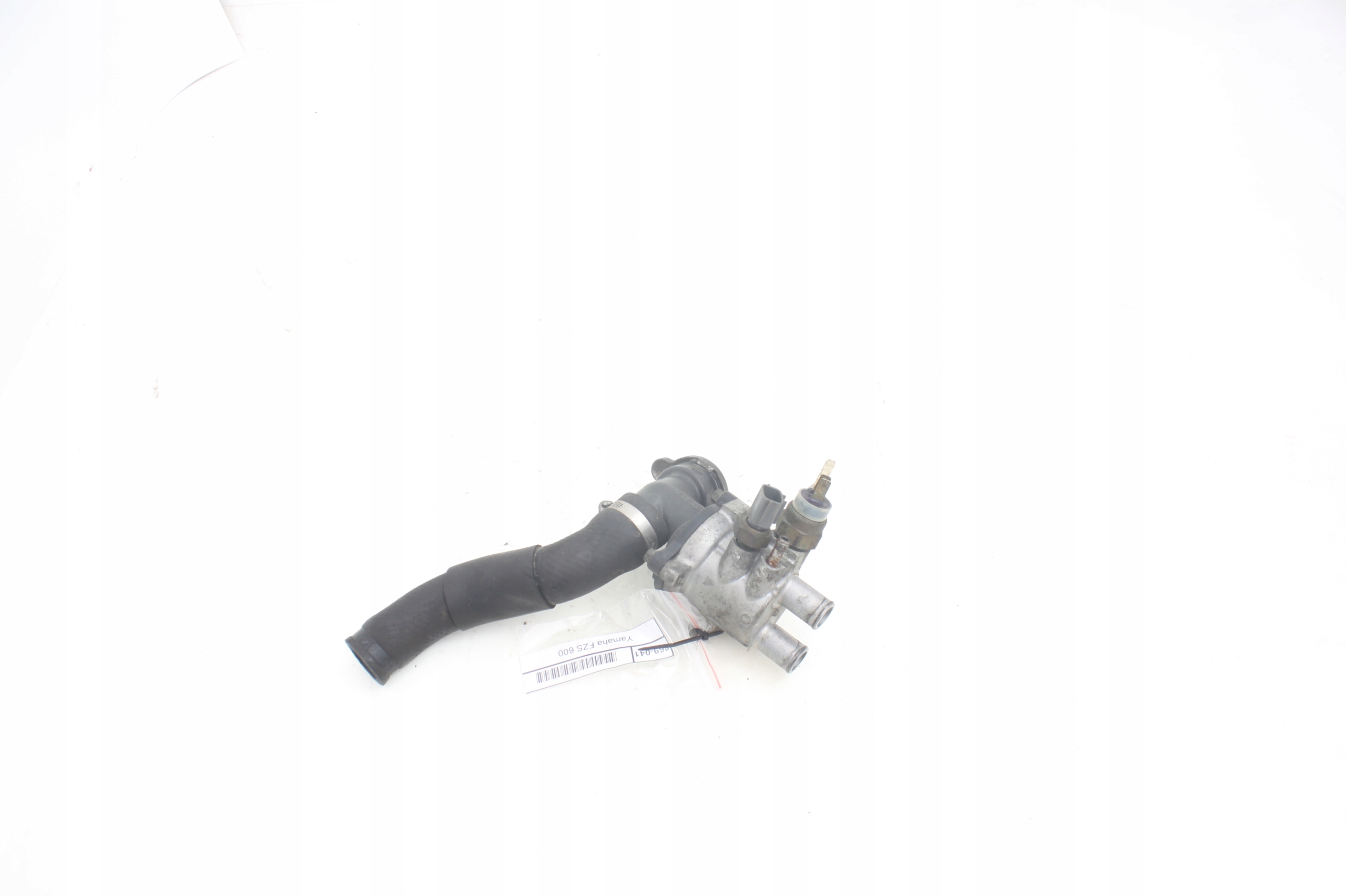 TERMOSTAT OBUDOWA TERMOSTATU Yamaha FZS 600 Fazer Producent Yamaha OE